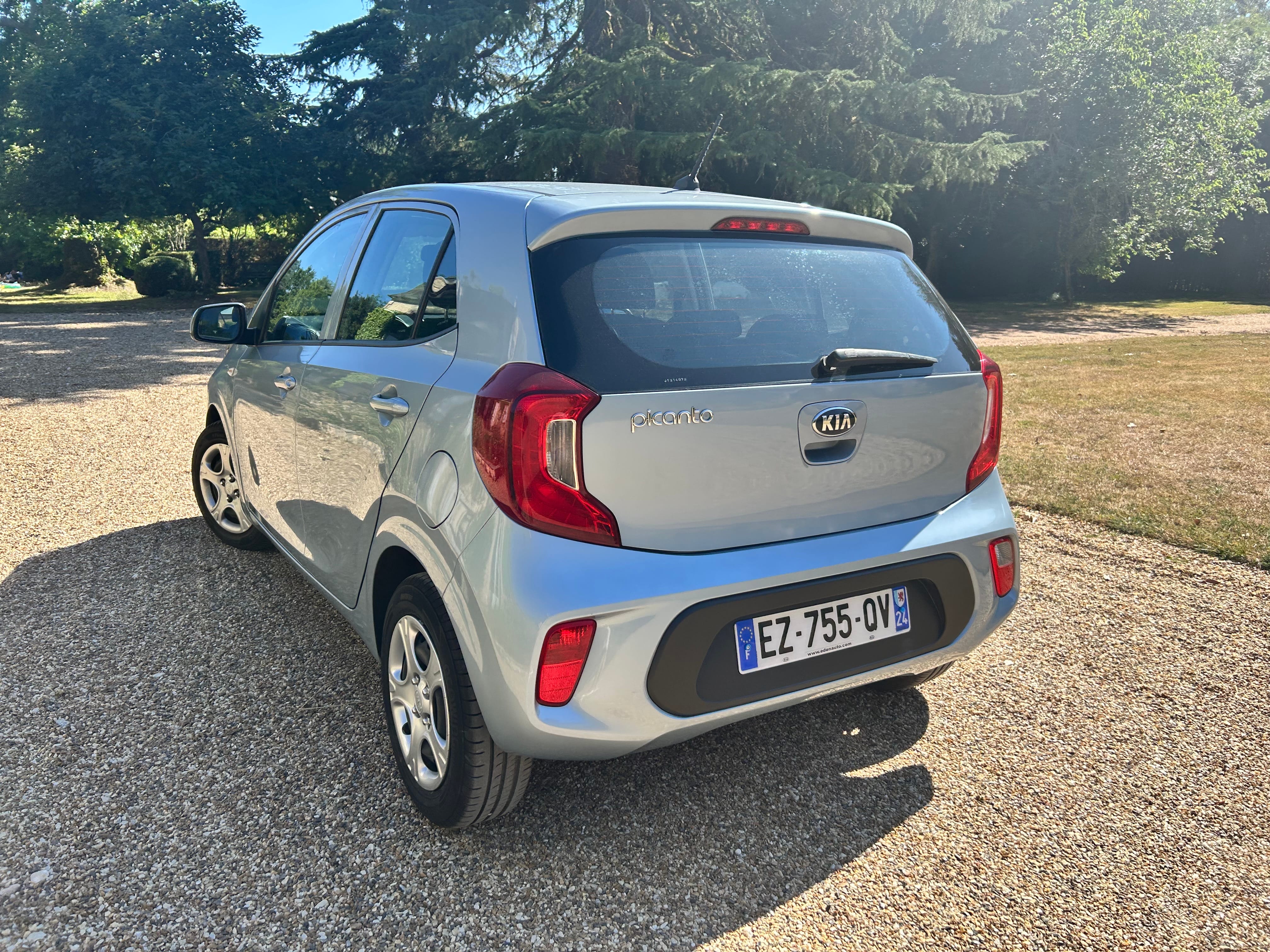 Kia Picanto avec Régulateur de vitesse