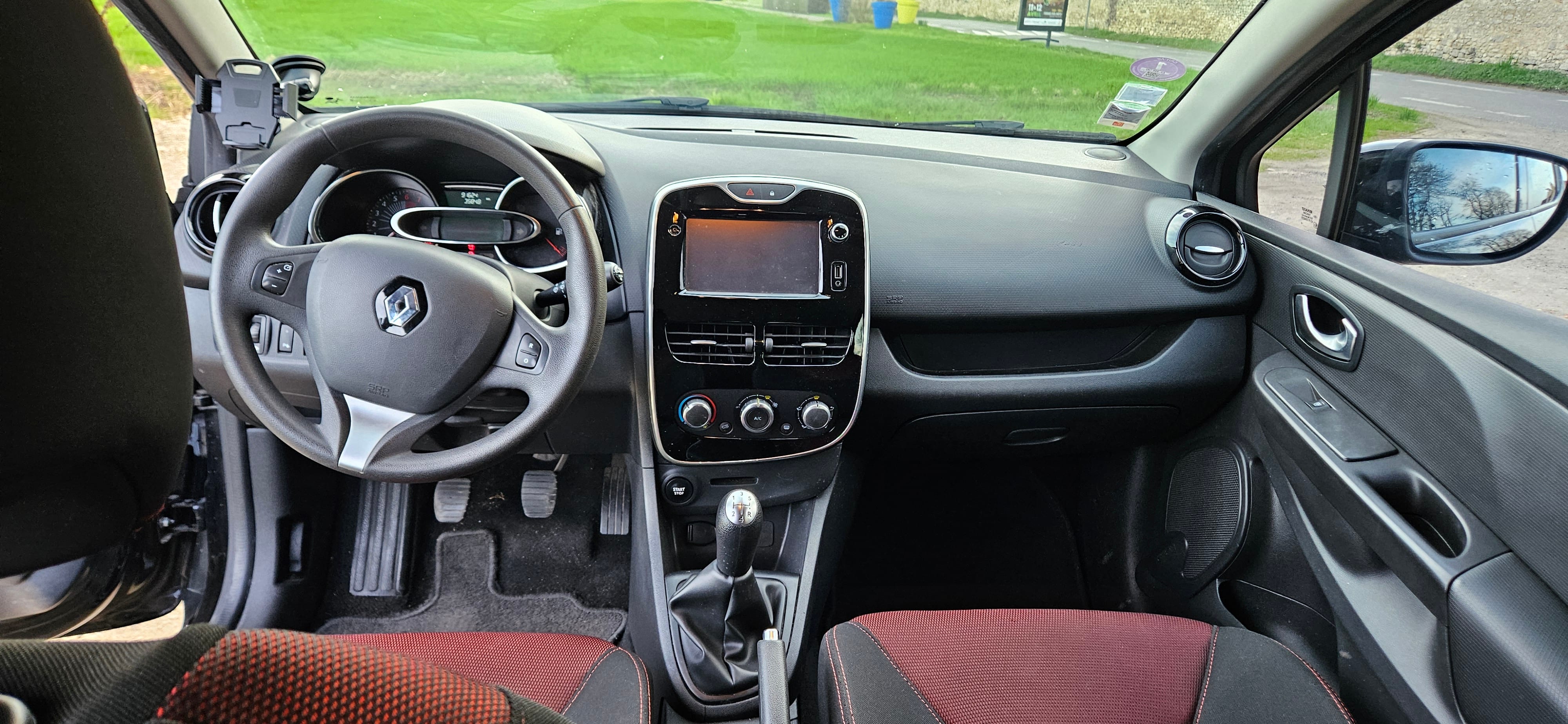 Renault Clio avec Régulateur de vitesse