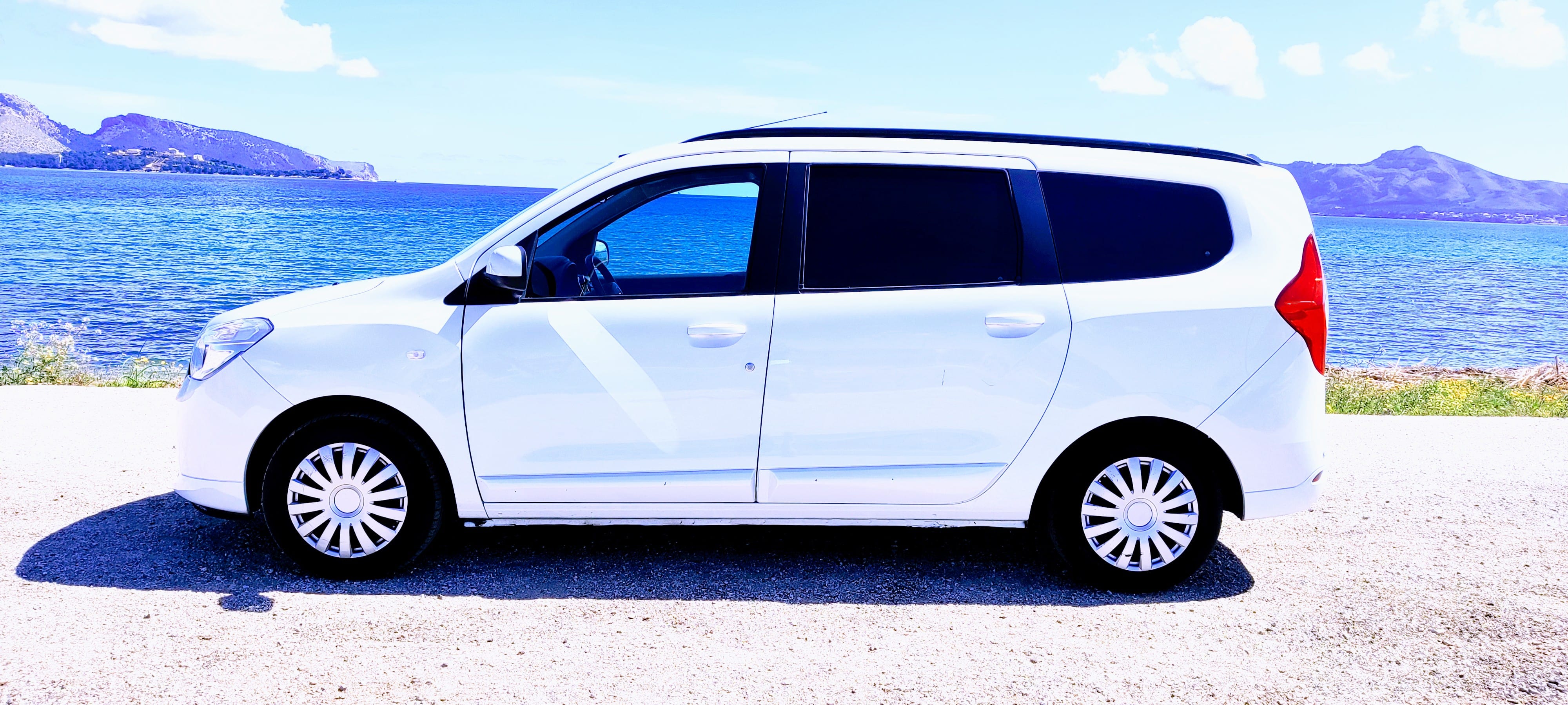 Dacia Lodgy con Aire acondicionado
