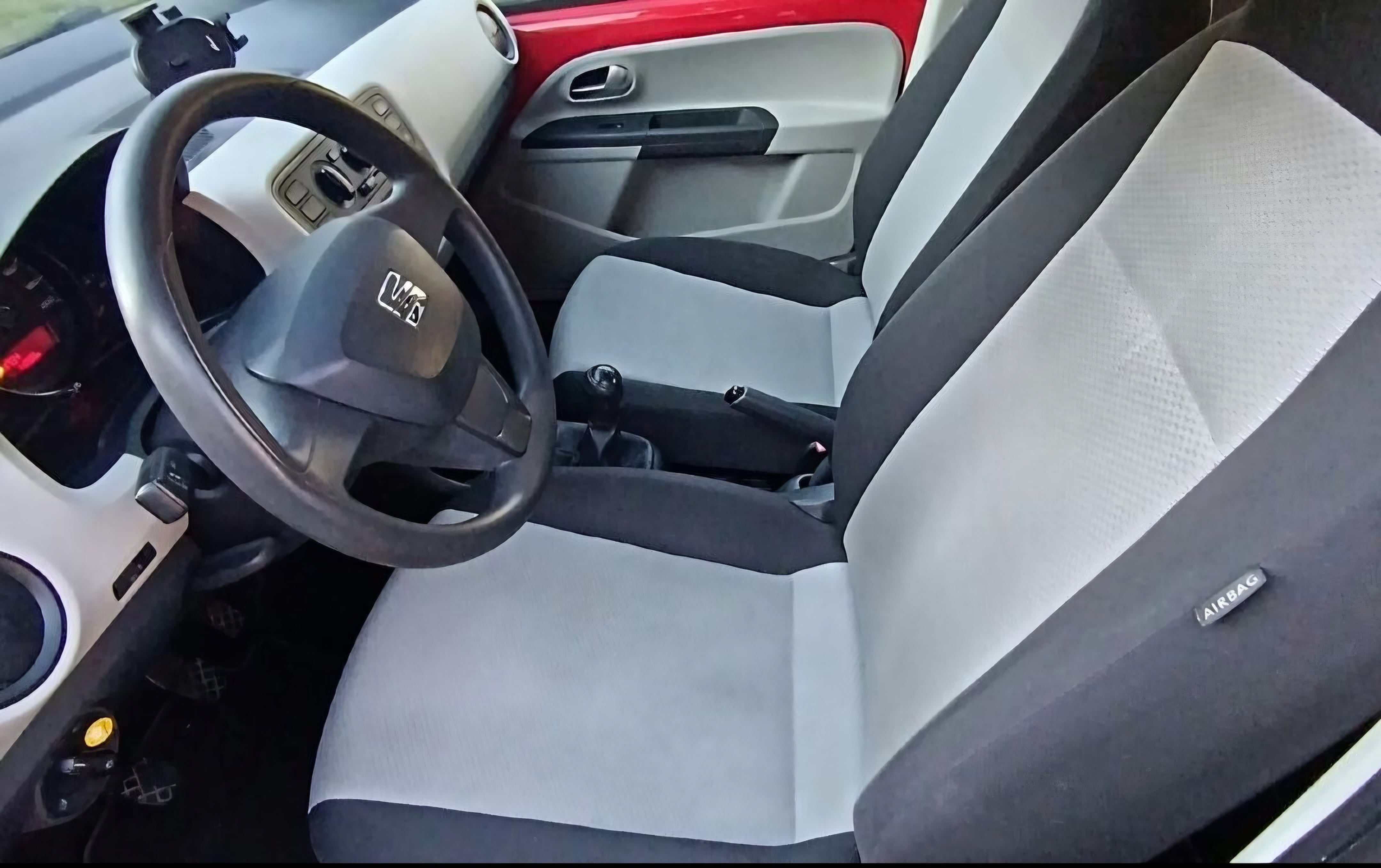 Seat Mii 1.0 Style con Puertos de carga USB