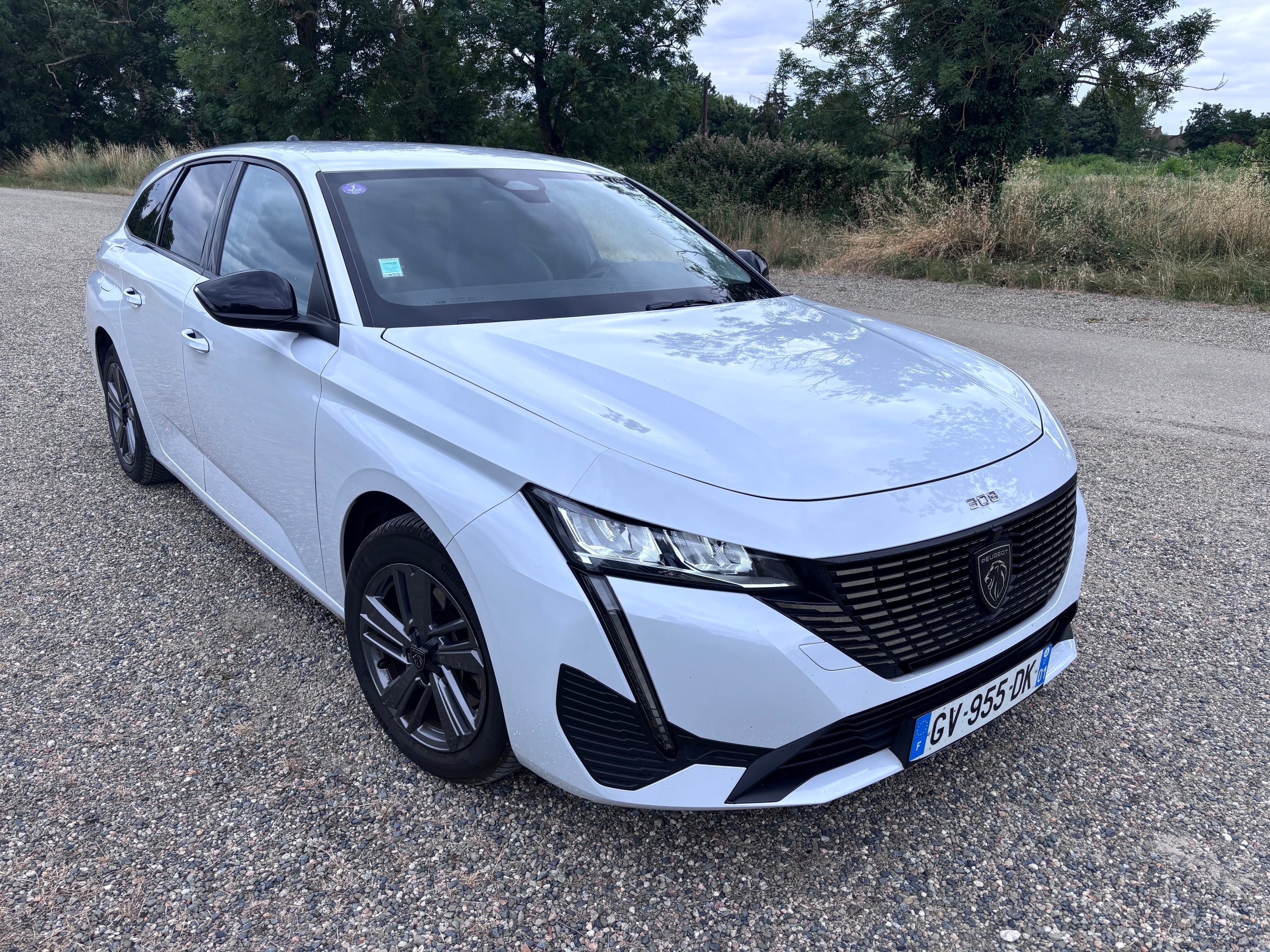 Peugeot 308 SW Allure 5 places - PARKING AEROPORT BLAGNAC, 2024, Essence 95