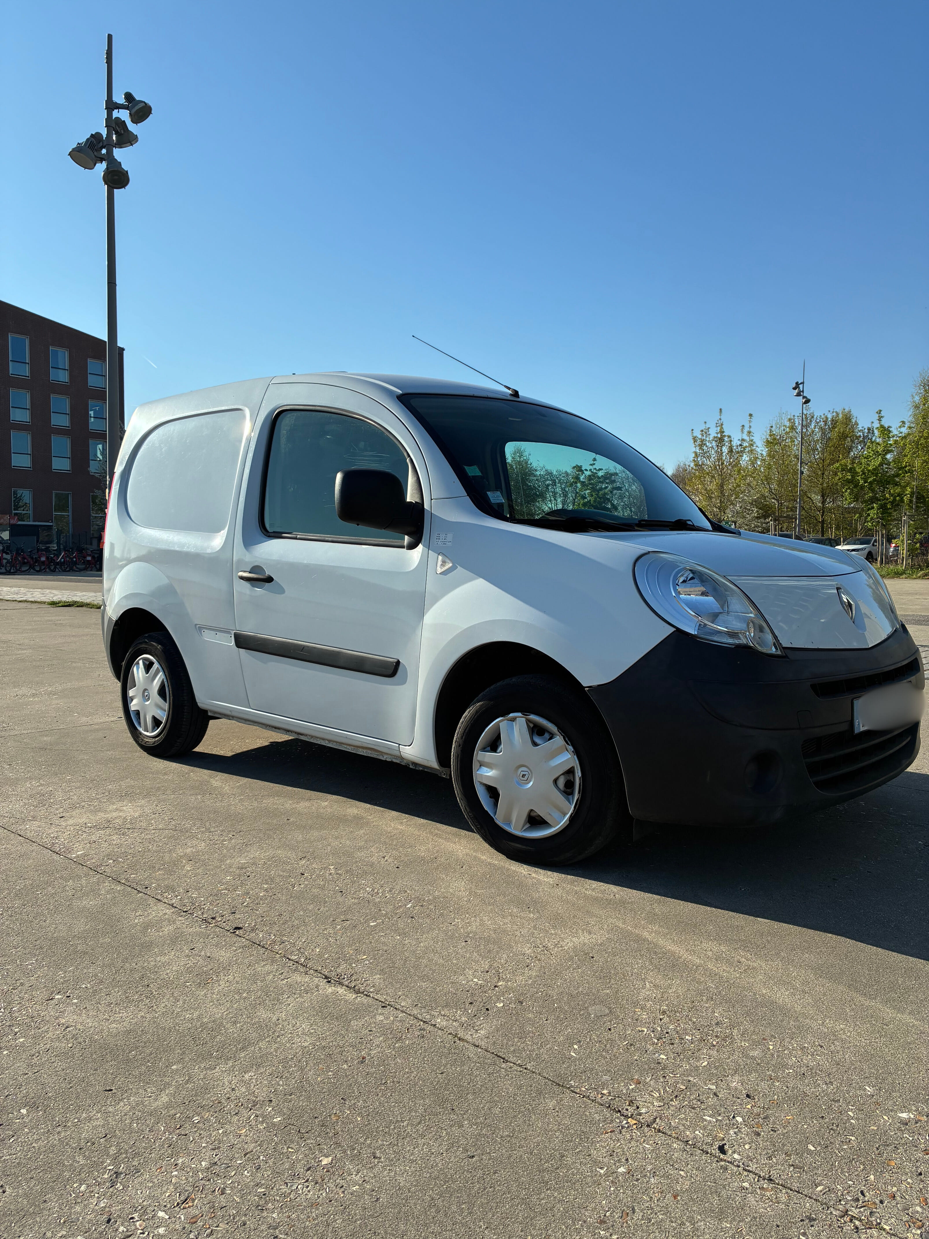 Renault Kangoo Fourgon avec Entrée audio / iPod