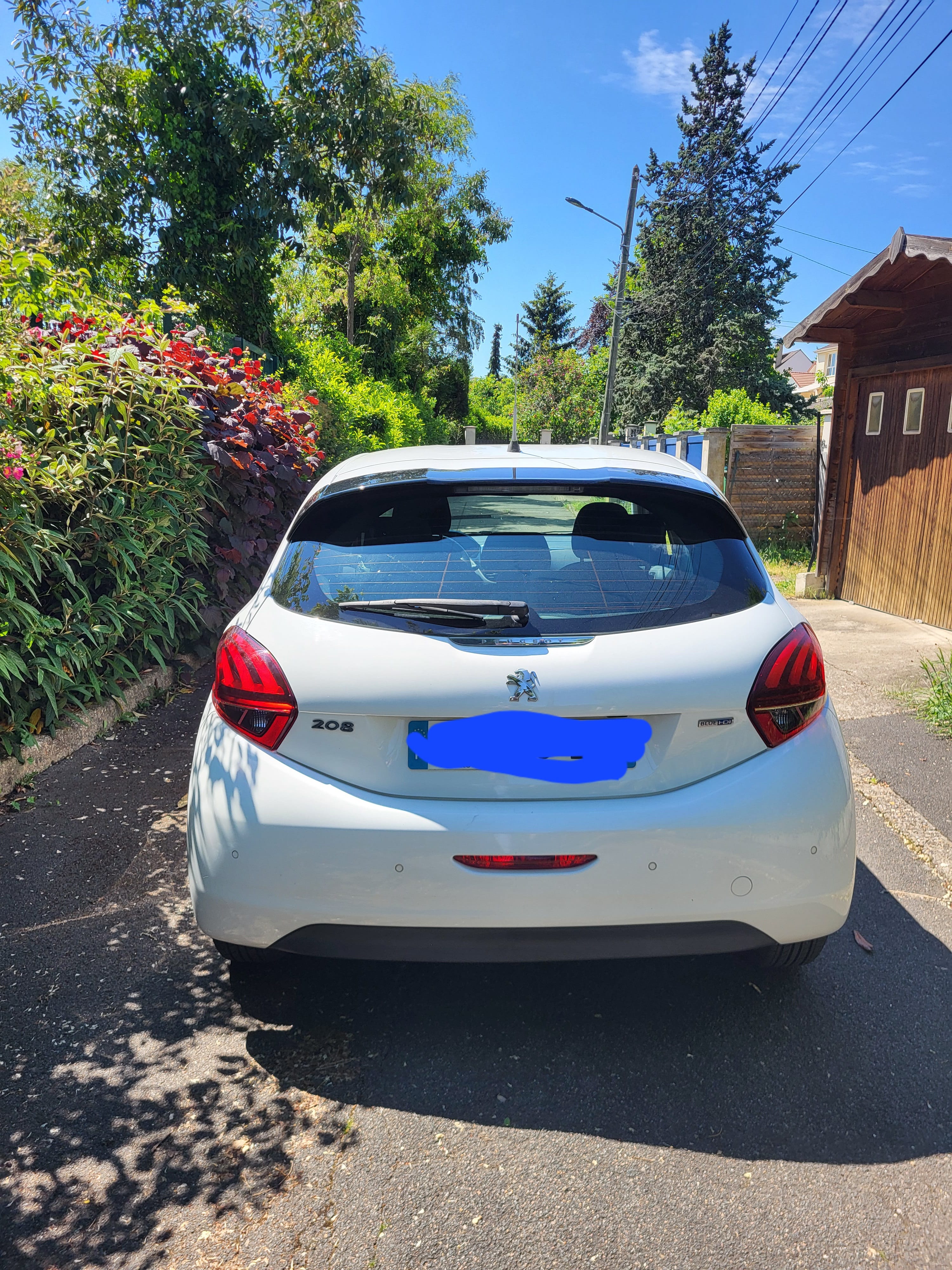Peugeot 208 avec Climatisation