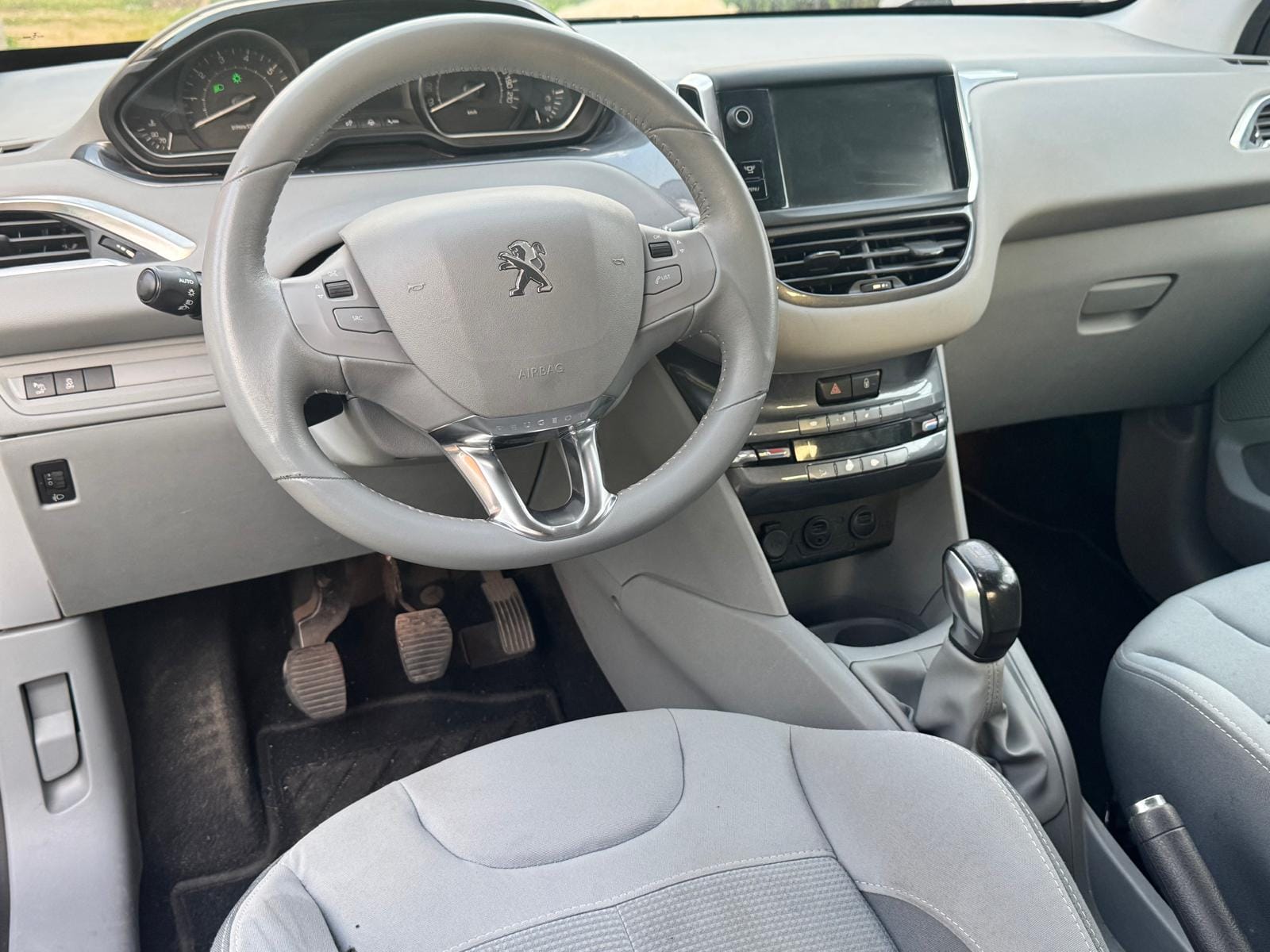 Peugeot 208 avec Régulateur de vitesse