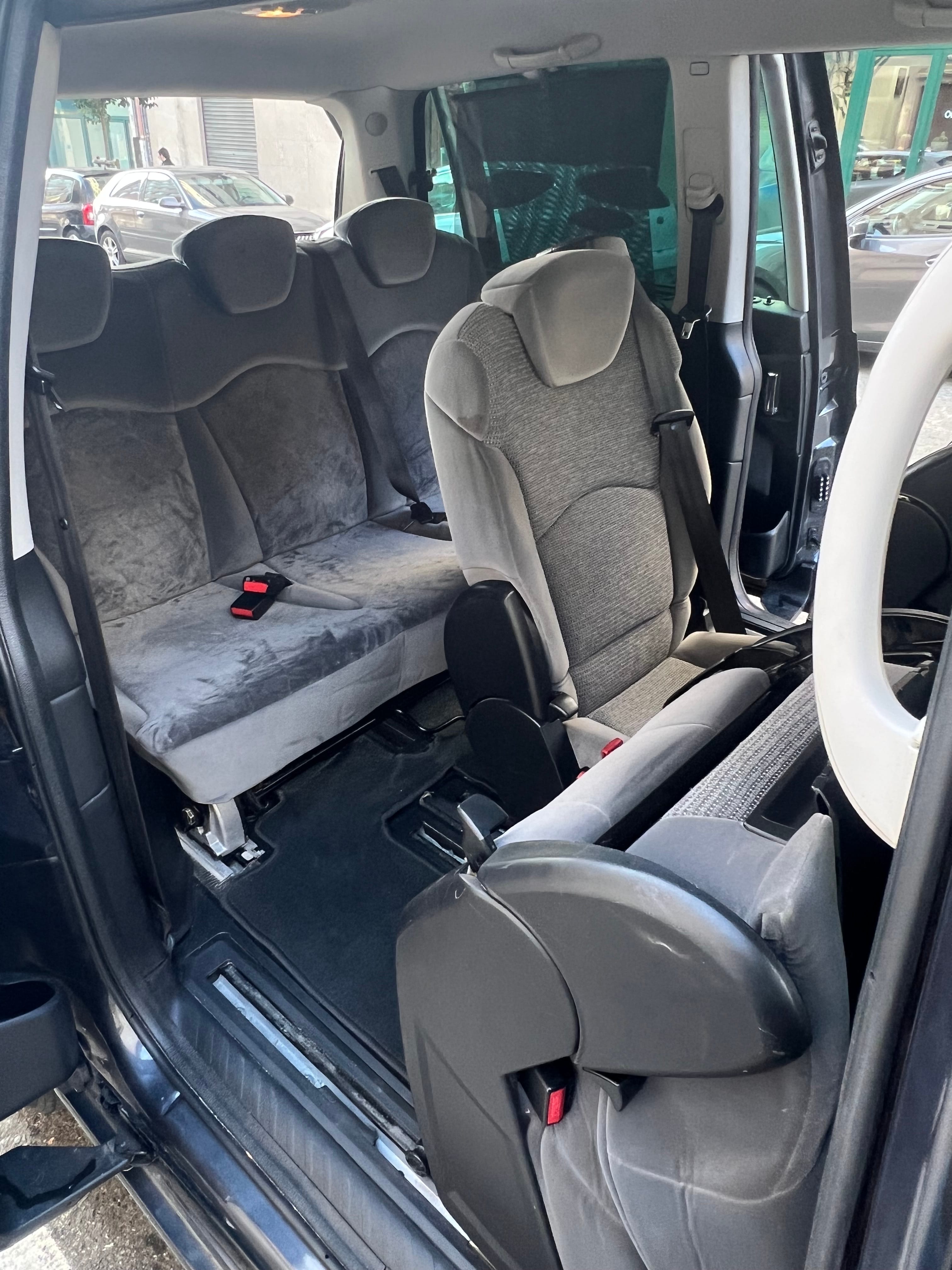 Citroen C8 8 plazas 2.0 Hdi 136cv exclusive con Portaequipajes