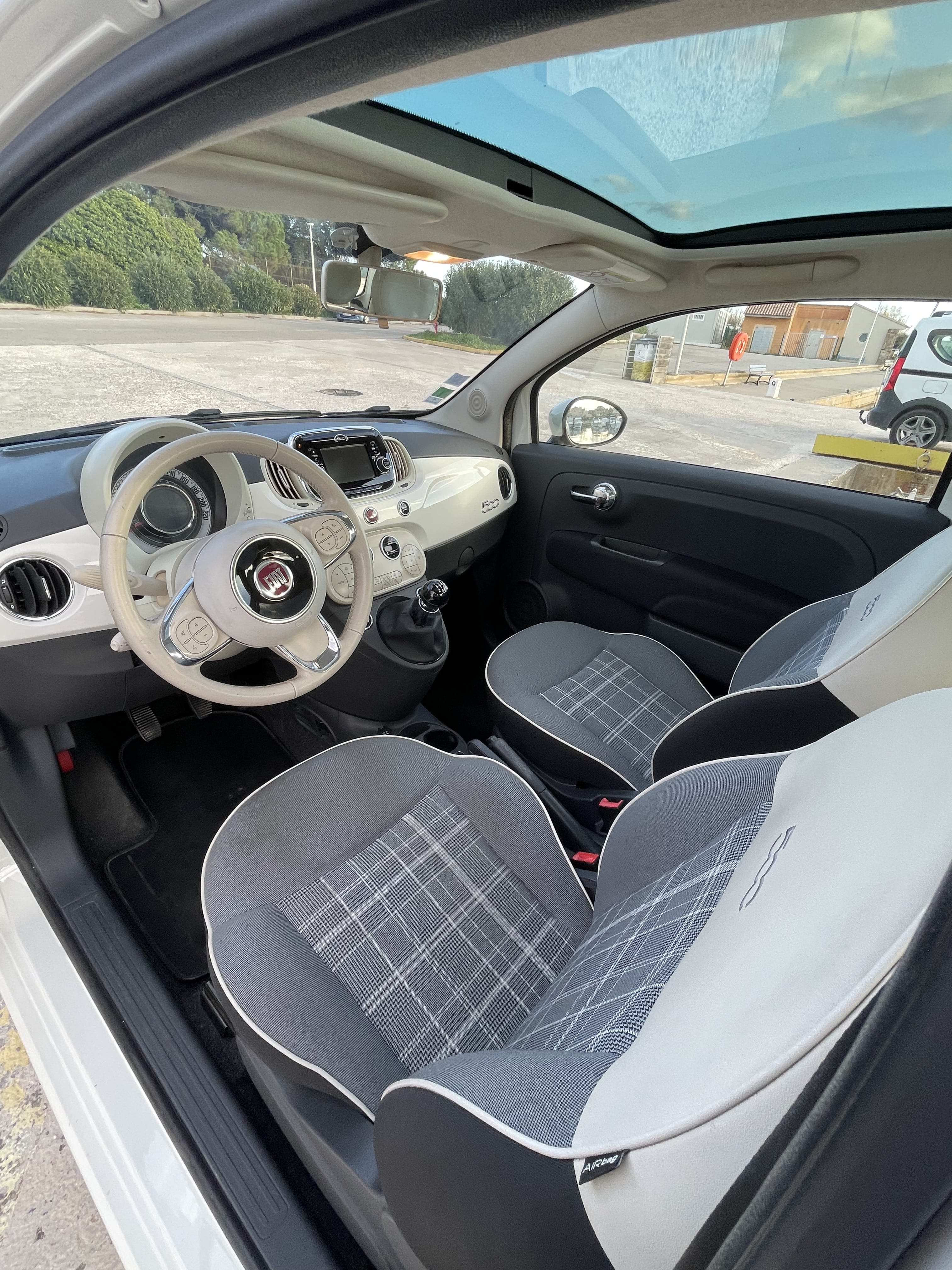 Fiat 500 Essence avec Siège bébé