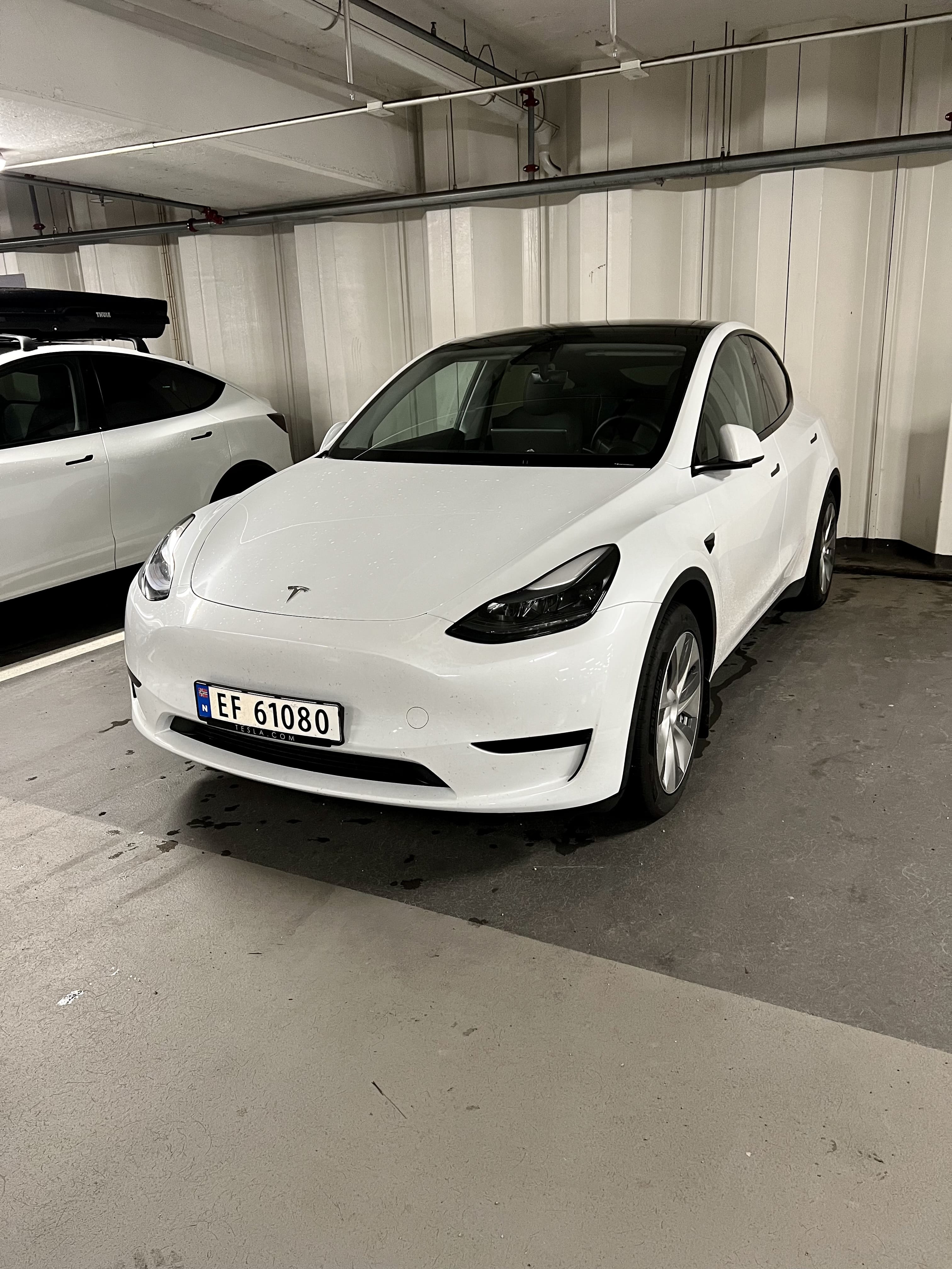 Tesla Model Y med Aircondition