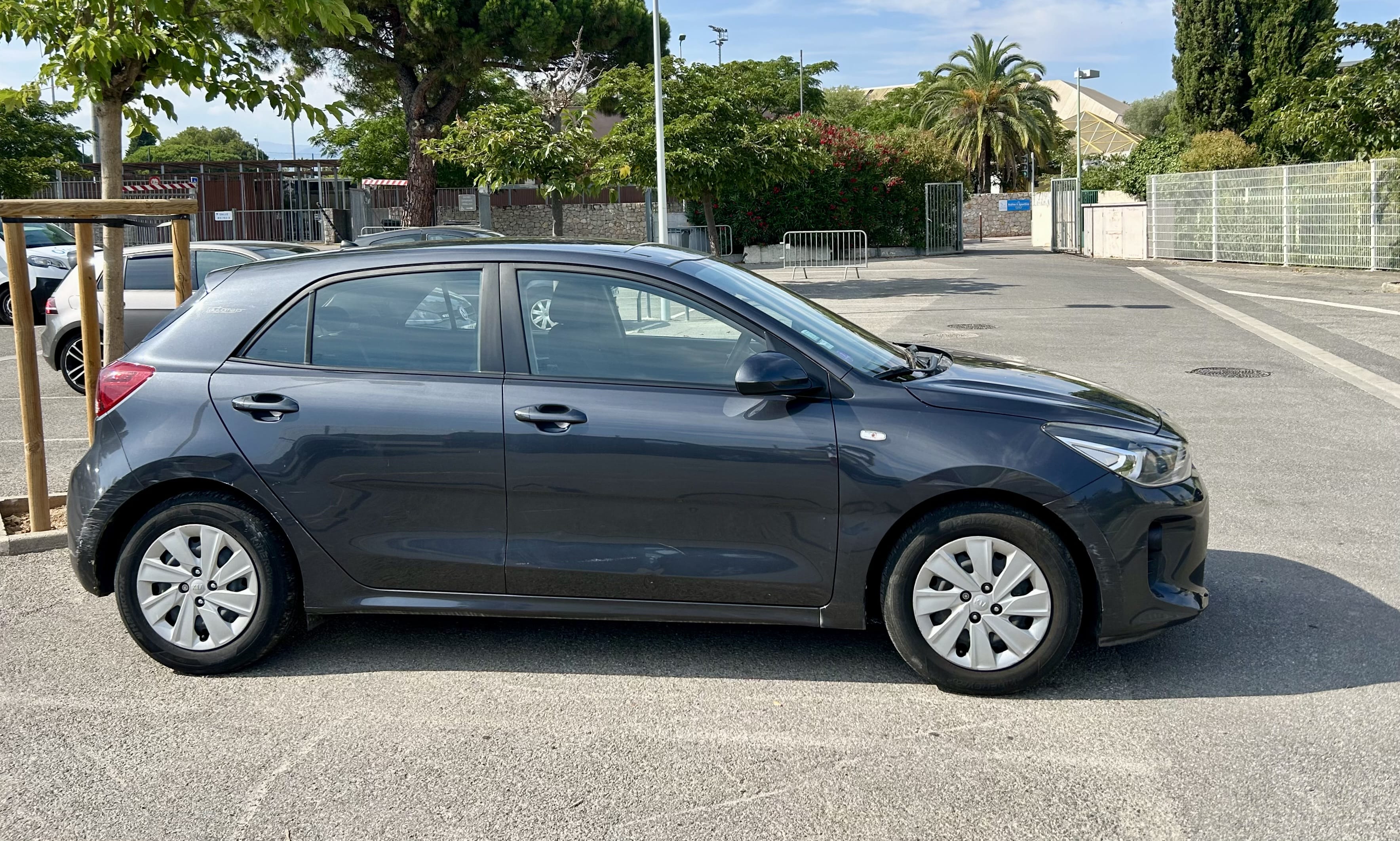 Kia Rio avec Climatisation
