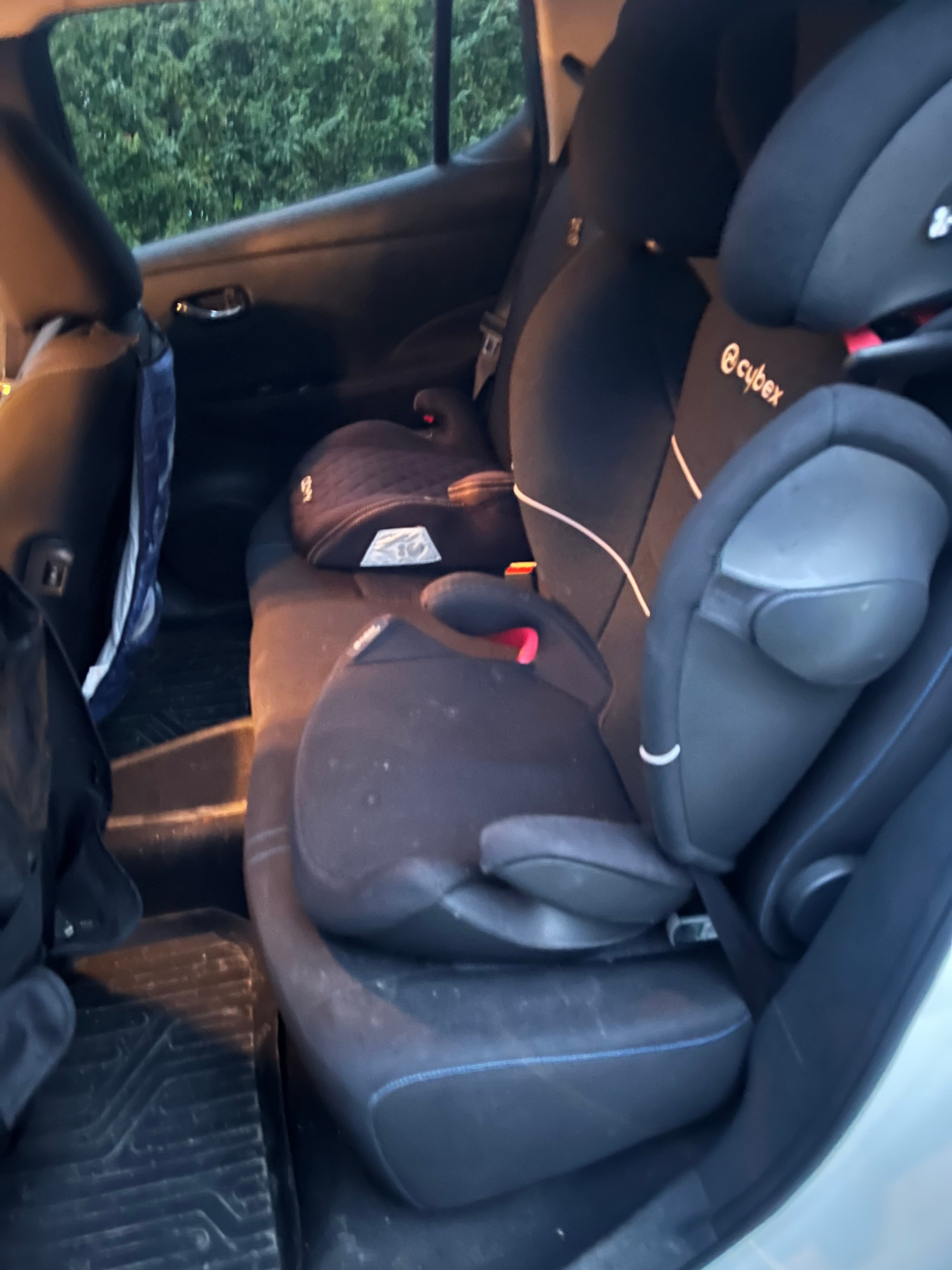 Nissan Leaf med Babysete