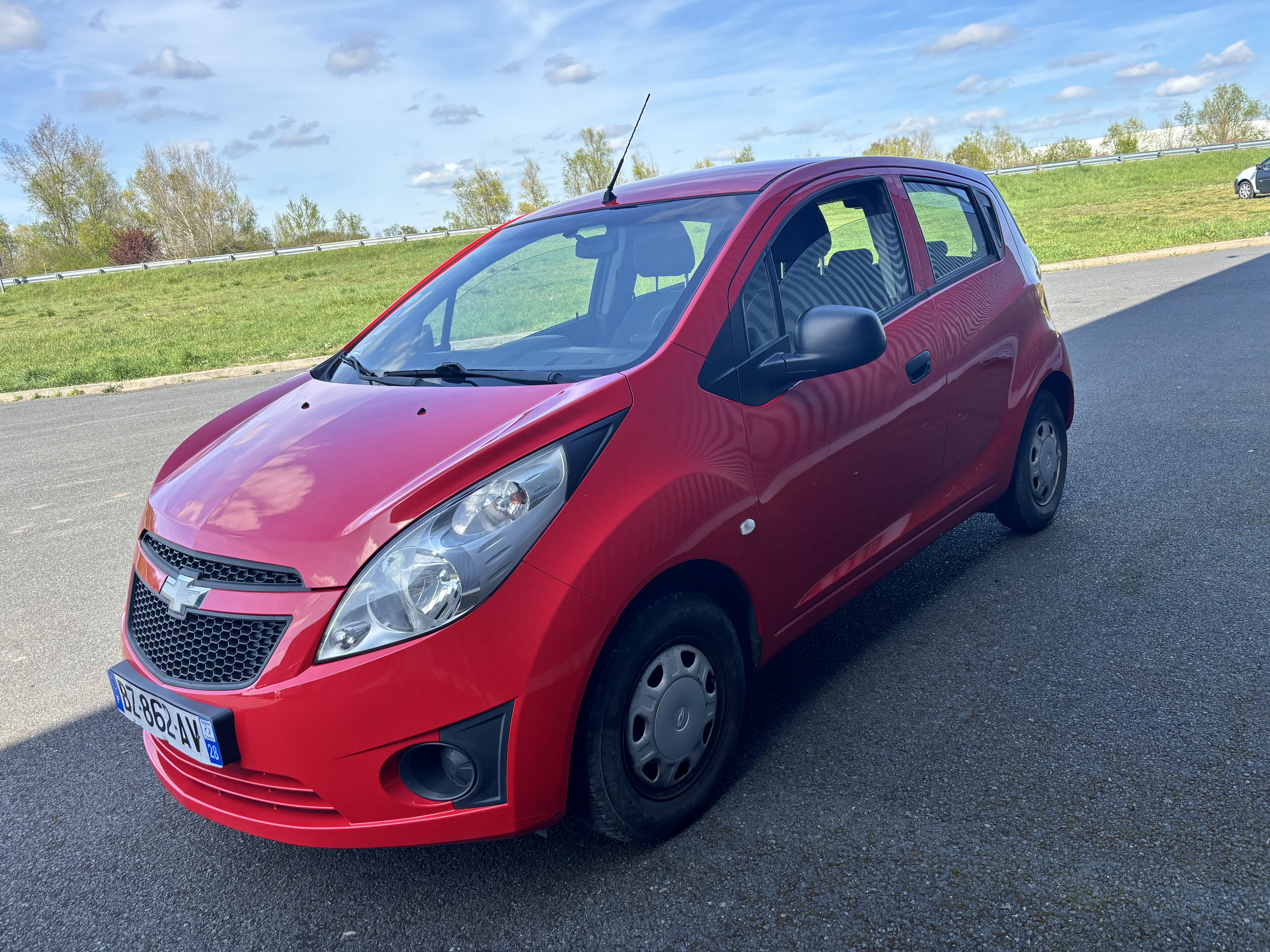 Chevrolet Spark avec Autoradio