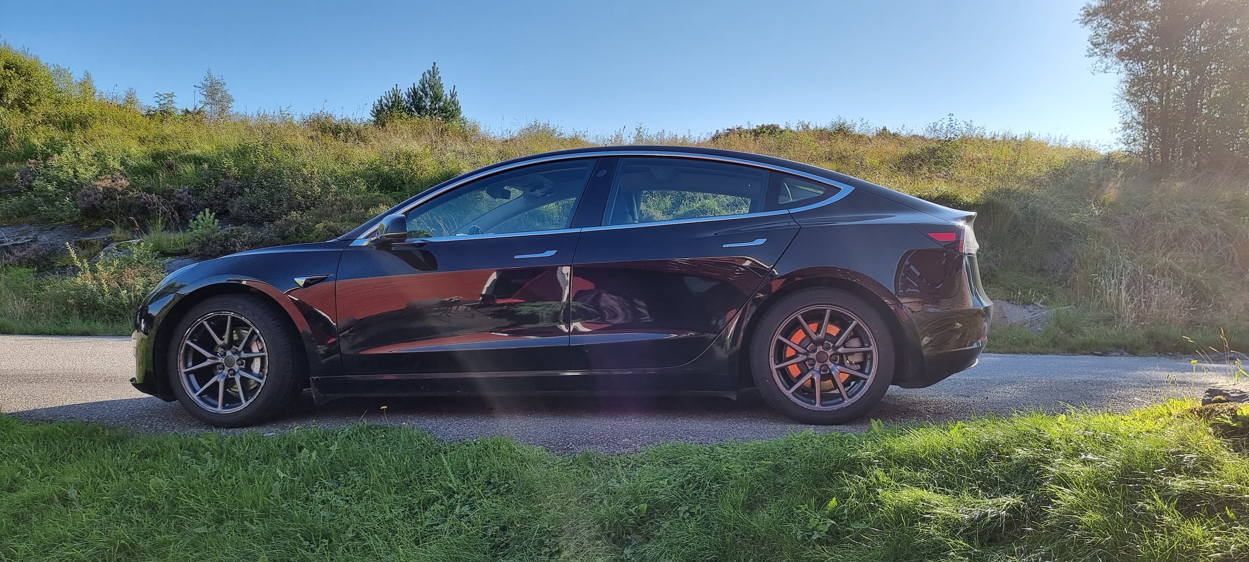 Tesla Model 3 AWD LR med Aircondition