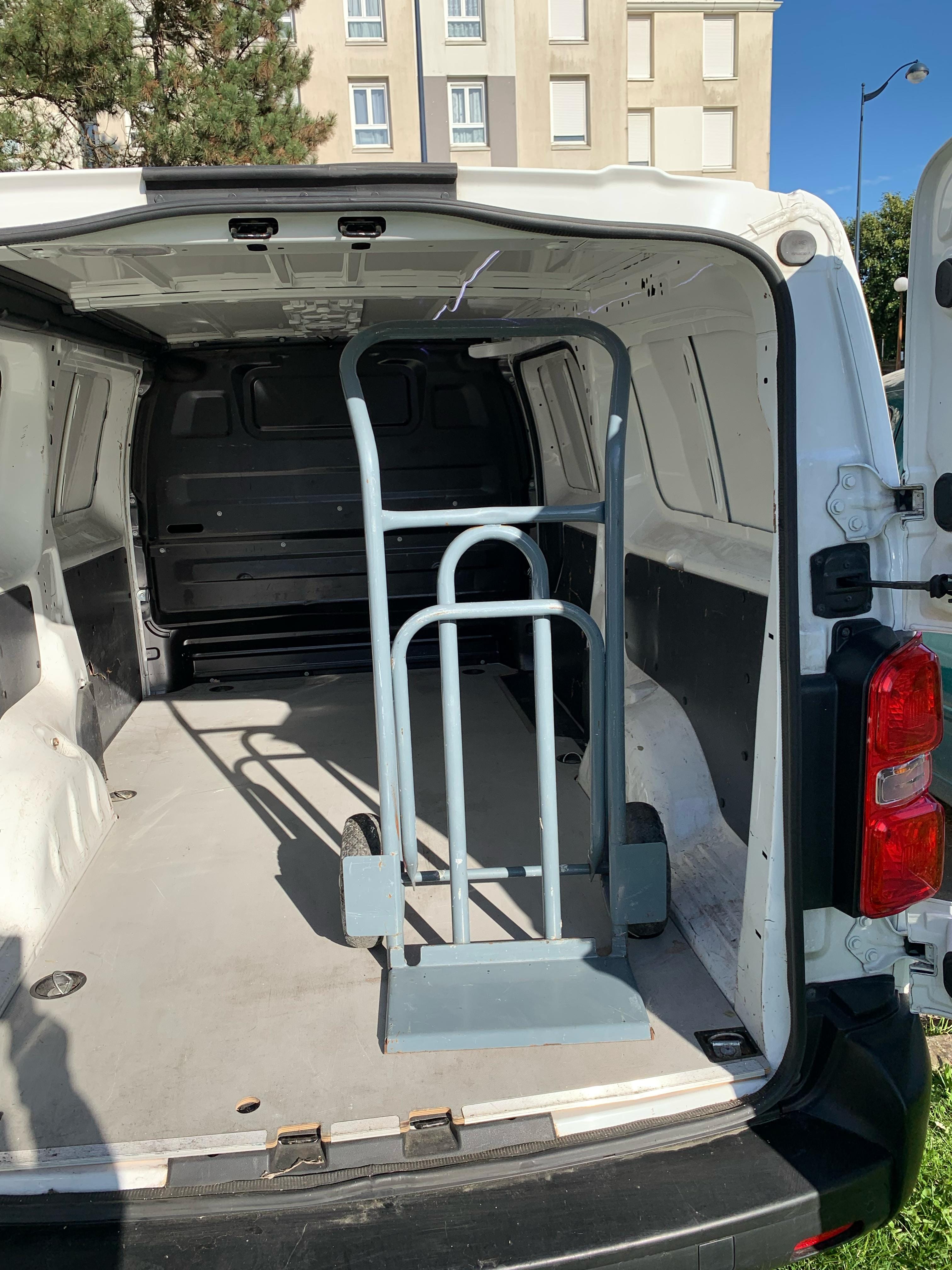 Peugeot Expert 2.0 FOURGON 2021 LONG L3 . avec Siège bébé