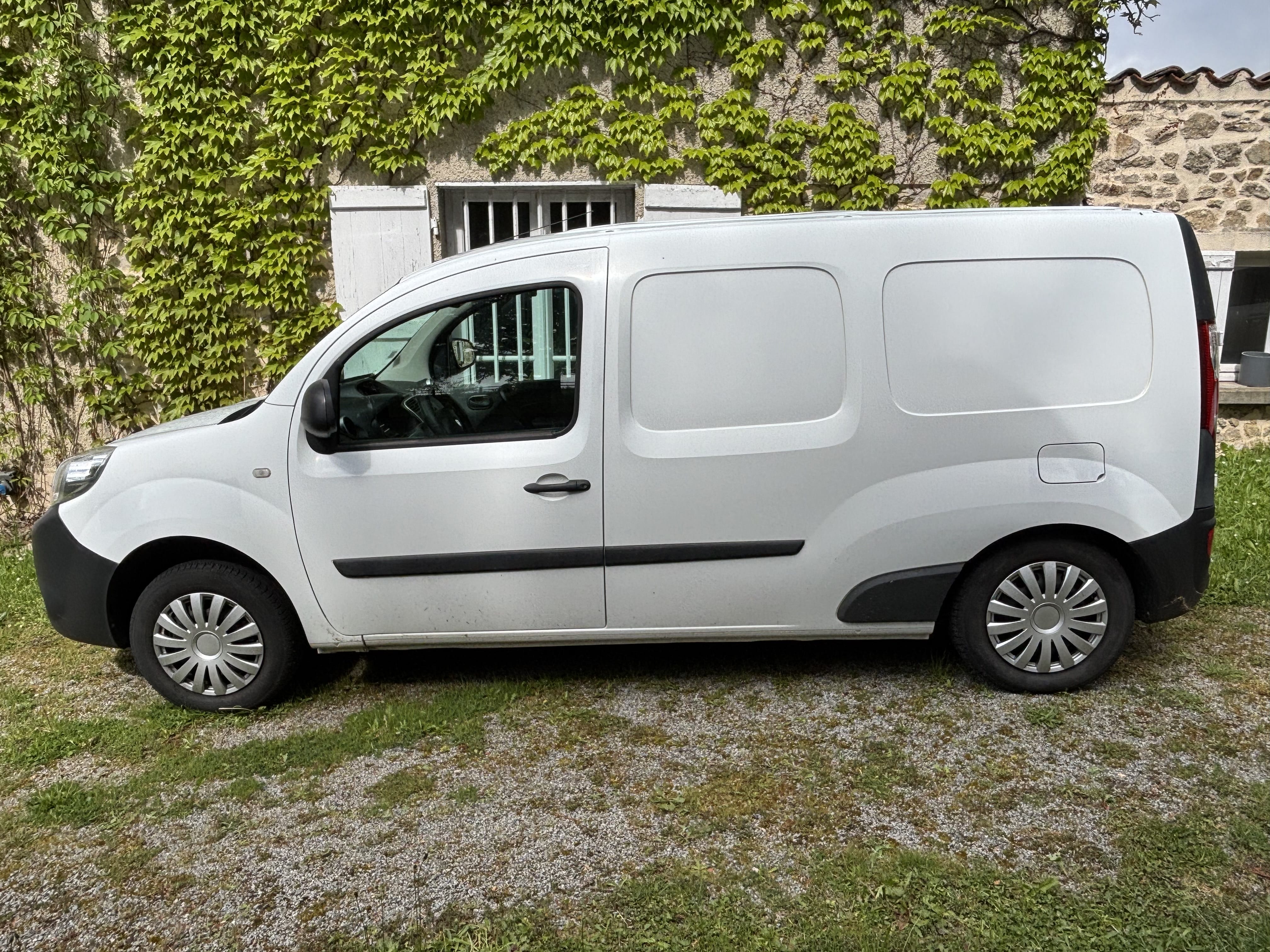 Renault Kangoo Fourgon 1.5 dci avec Climatisation