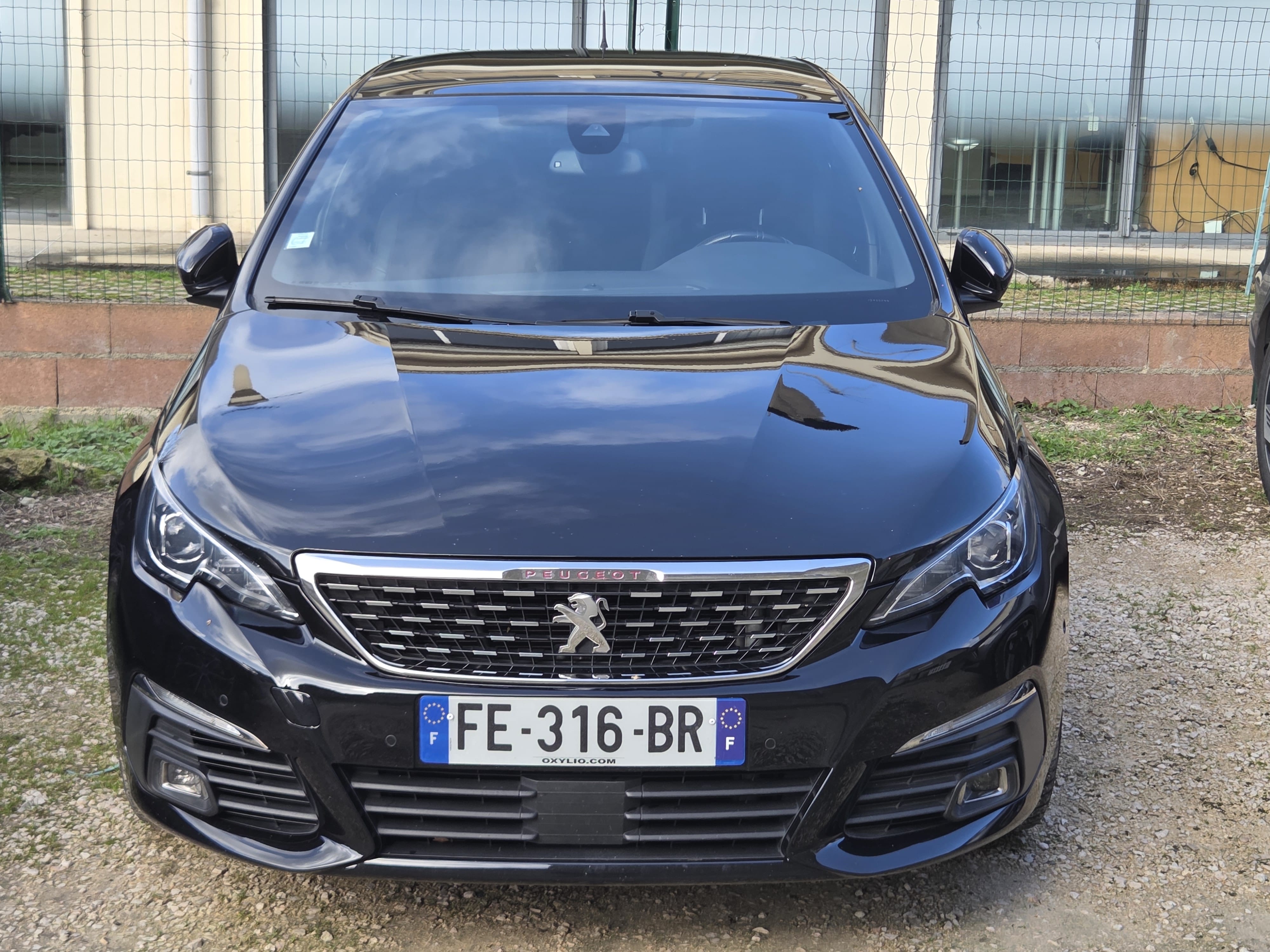 Peugeot 308 GT Line 130 CH mit Tempomat