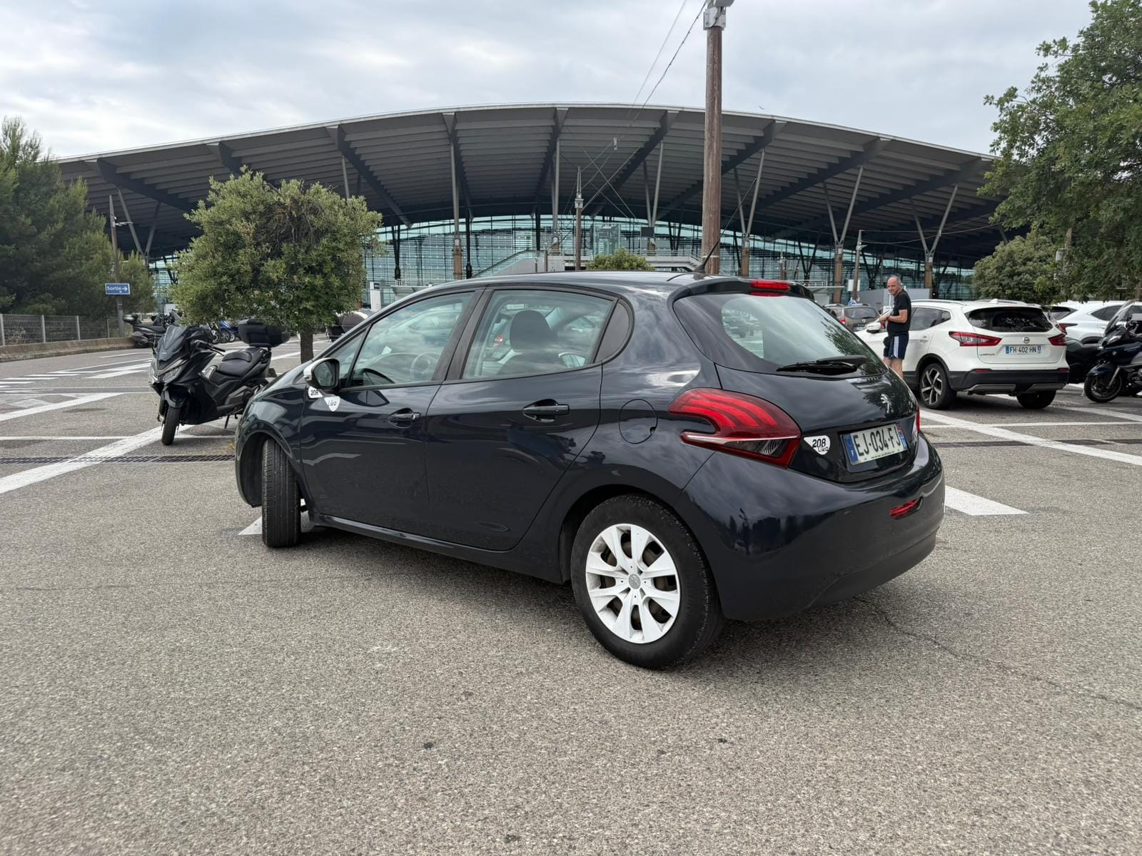 Peugeot 208 avec Régulateur de vitesse