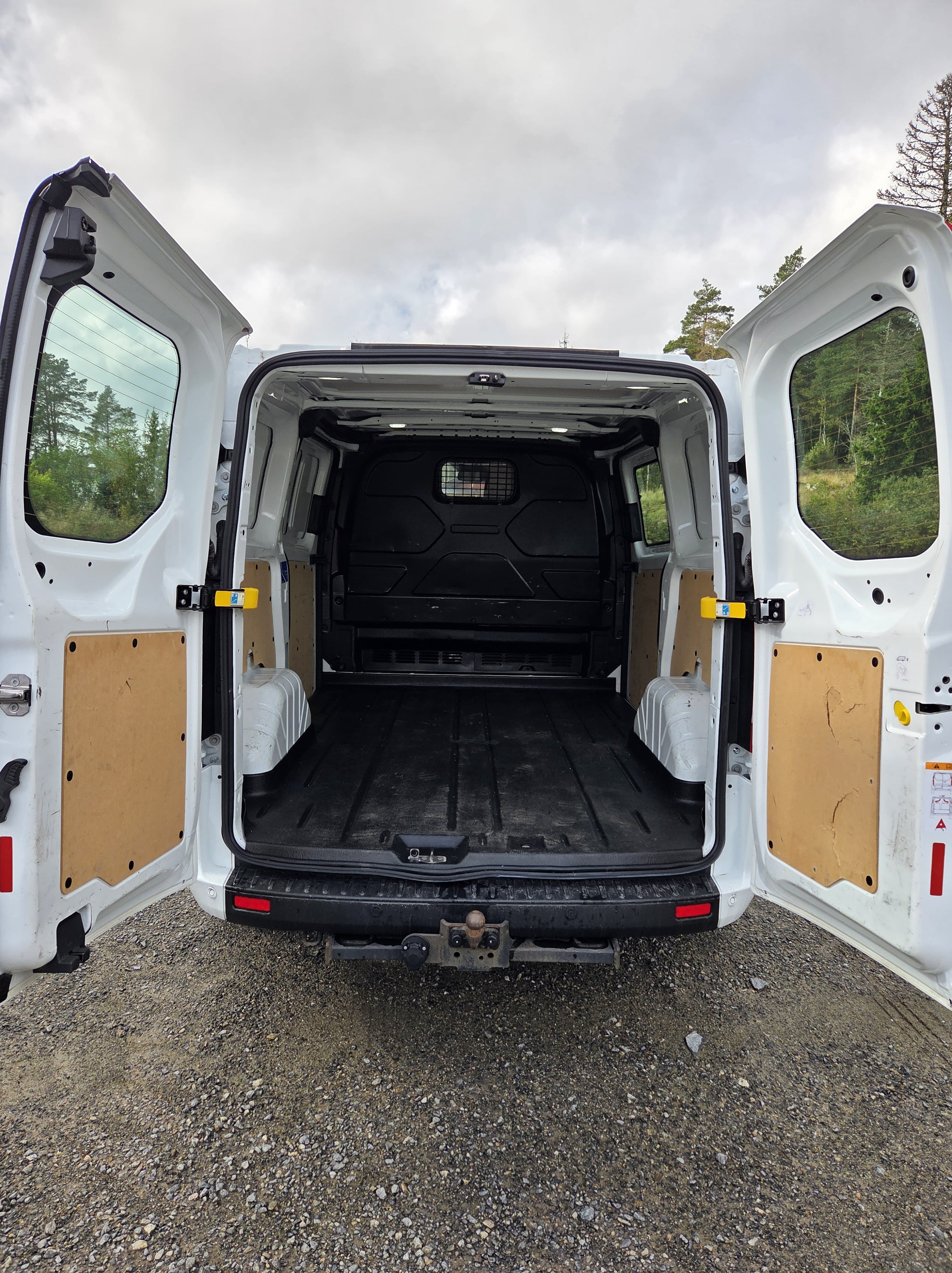 Ford Transit Custom Varebil med Lydinngang