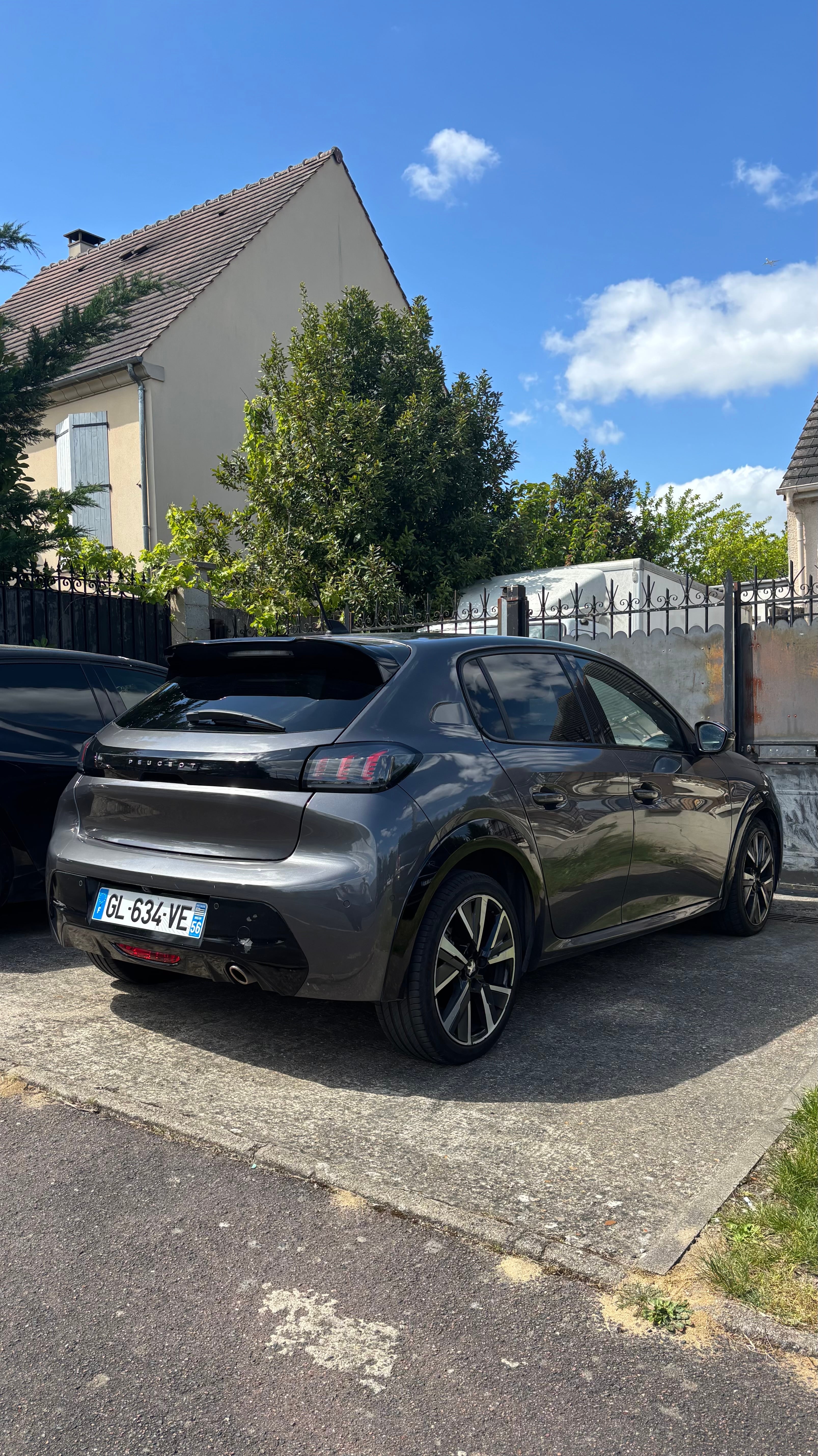 Peugeot 208 avec Climatisation