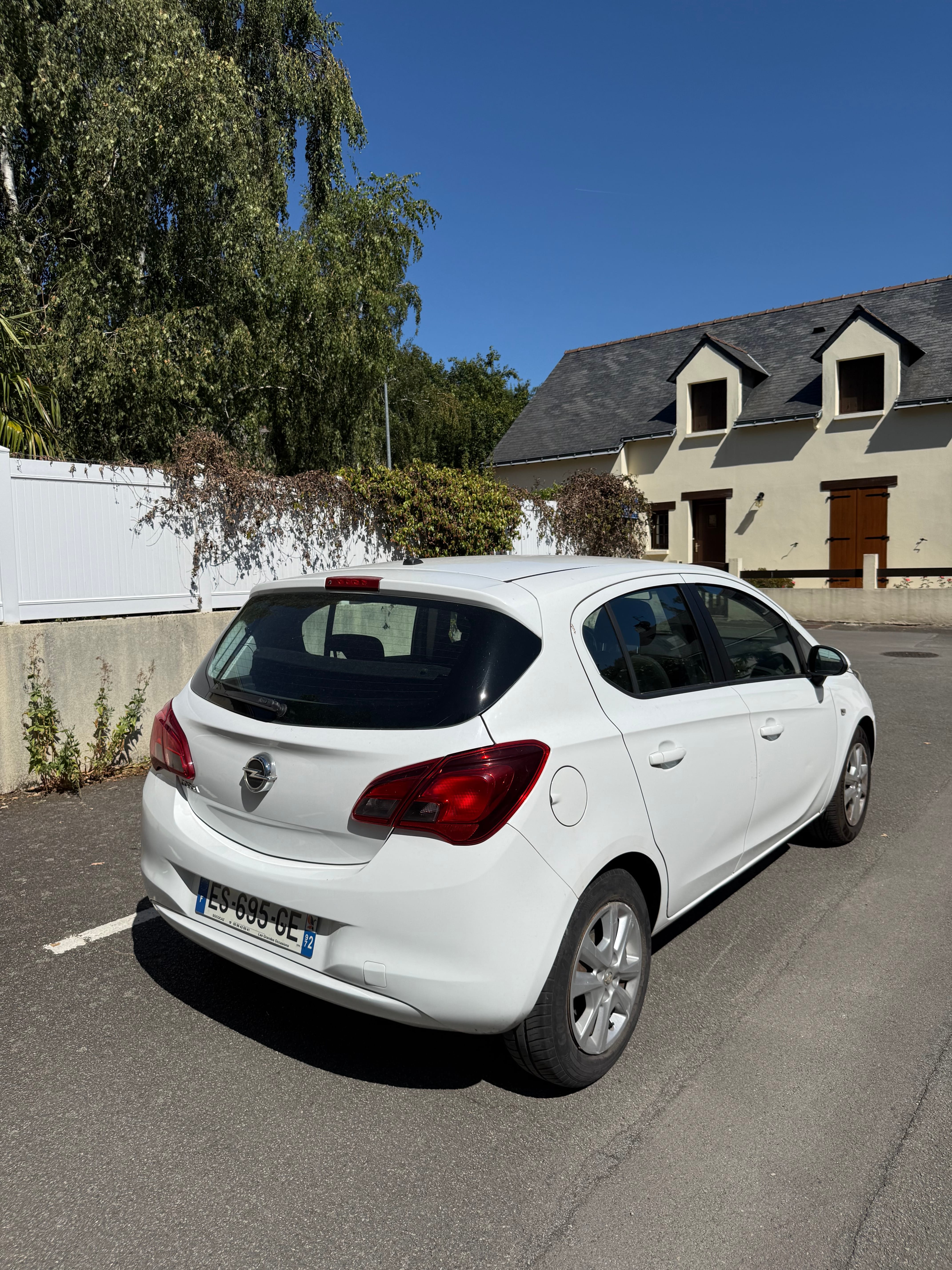 Opel Corsa avec Régulateur de vitesse
