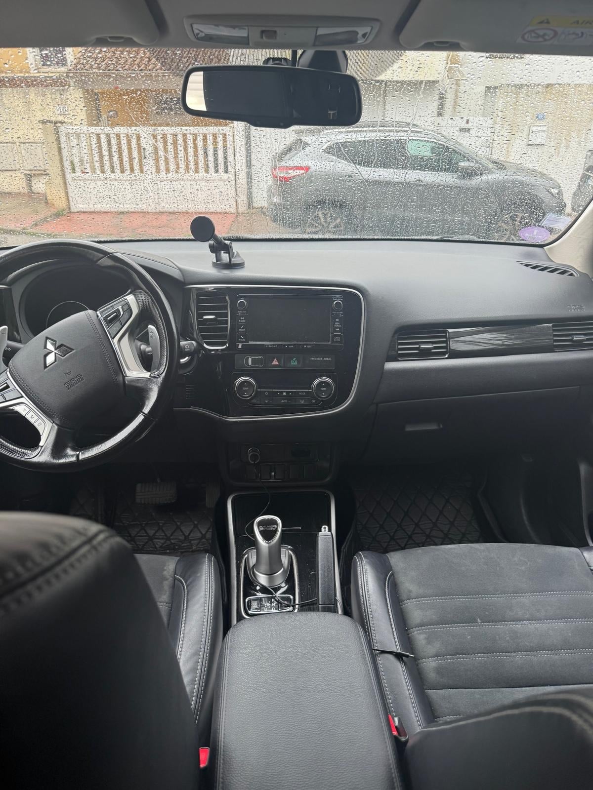 Mitsubishi Outlander Sport met GPS