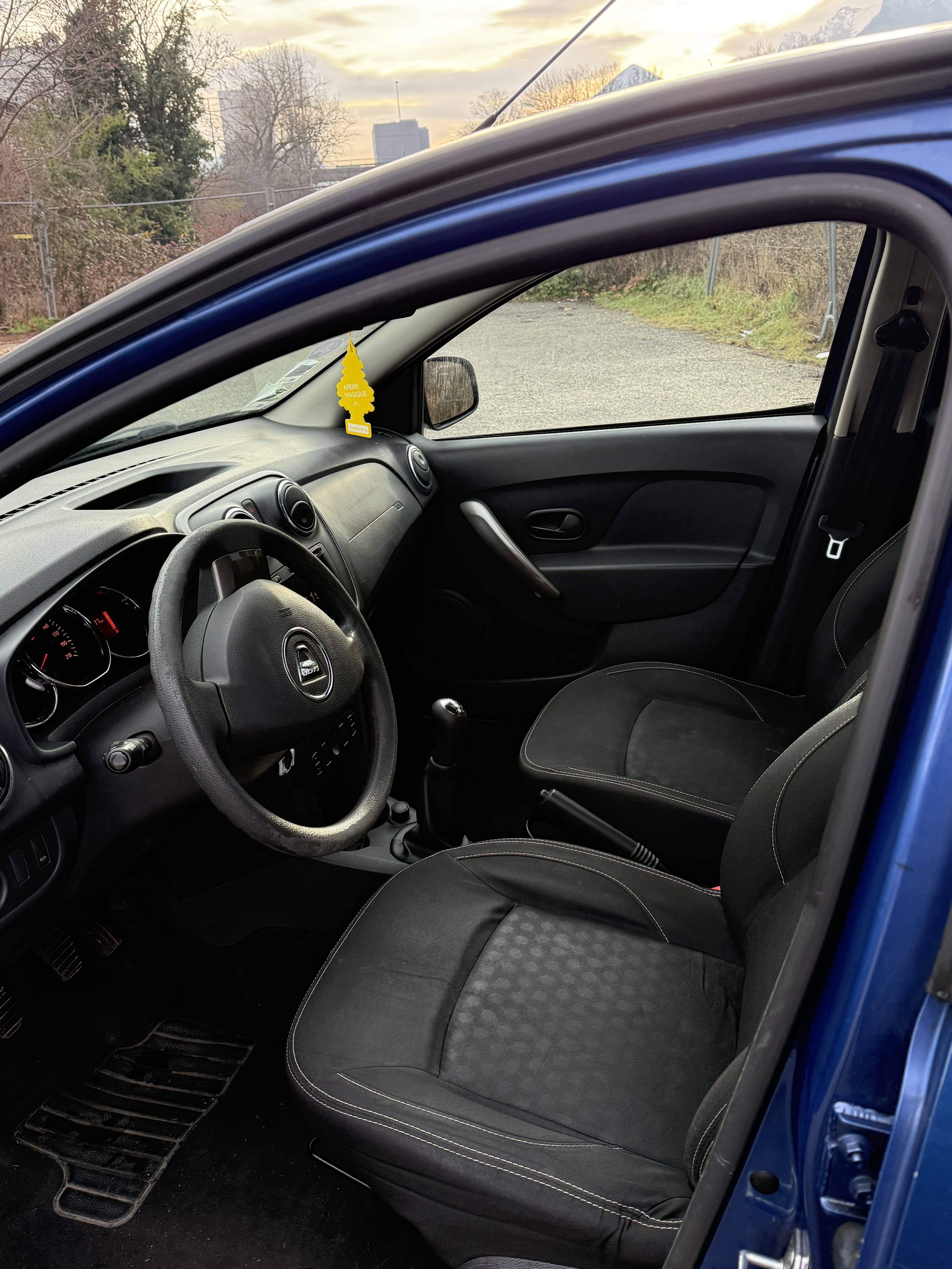 Dacia Sandero 0.9 tce avec Port USB