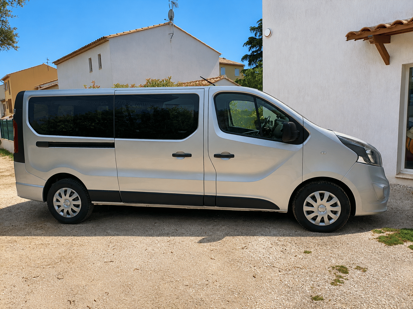 Opel Vivaro Combi 1.6 CDTI avec Climatisation