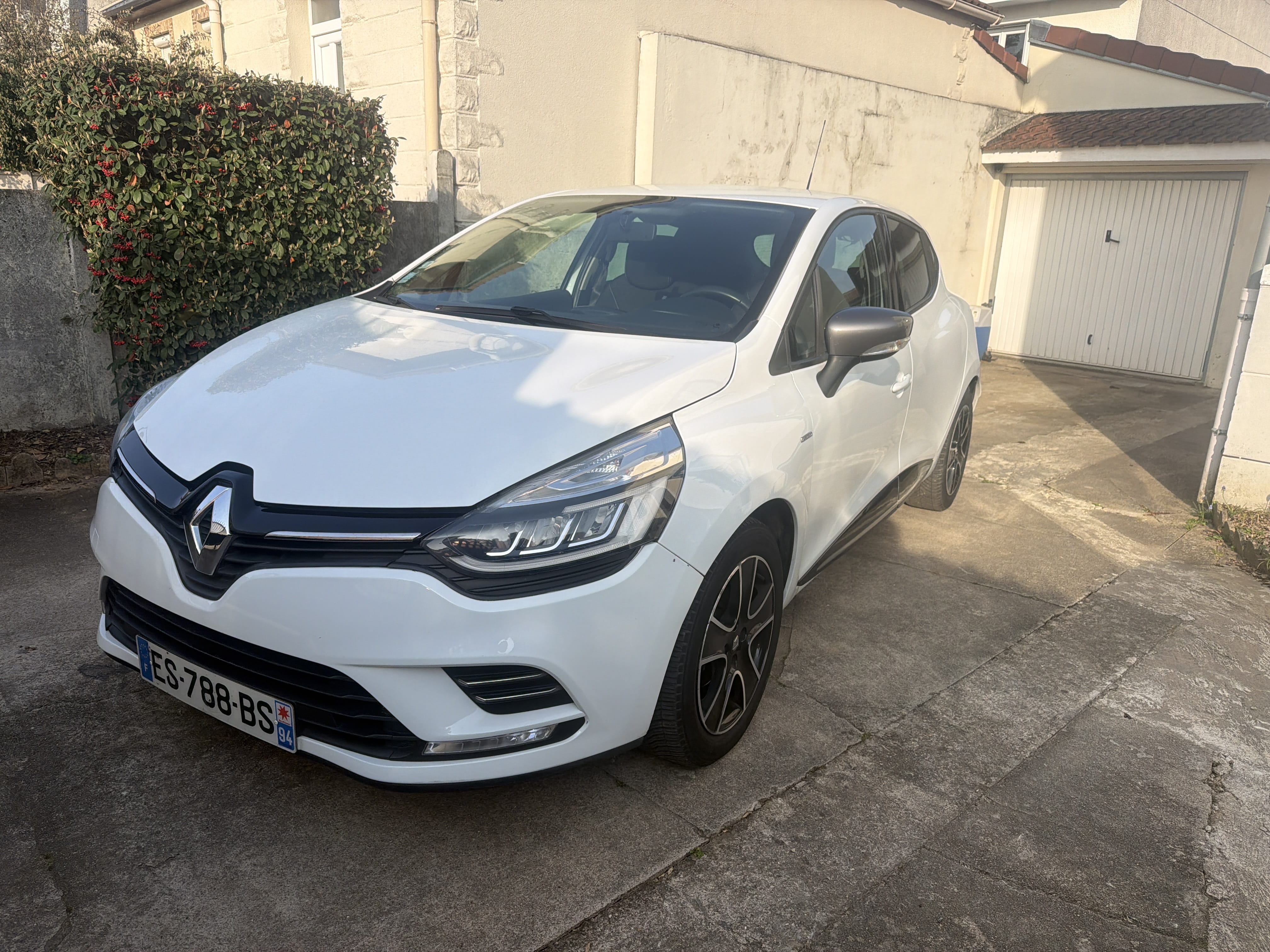 Renault Clio, 2017, Essence 95