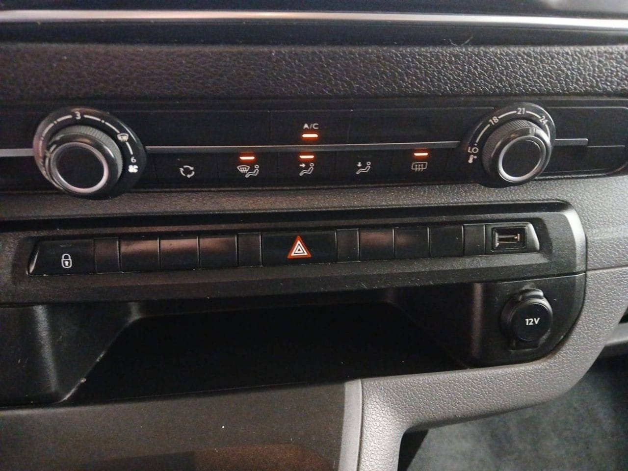 Peugeot Expert con Control de velocidad