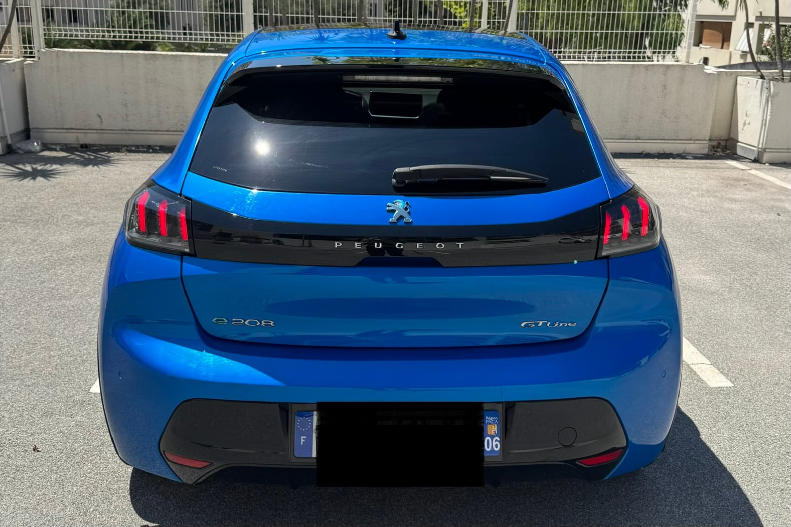 Peugeot 208 GT Line avec Caméra de recul