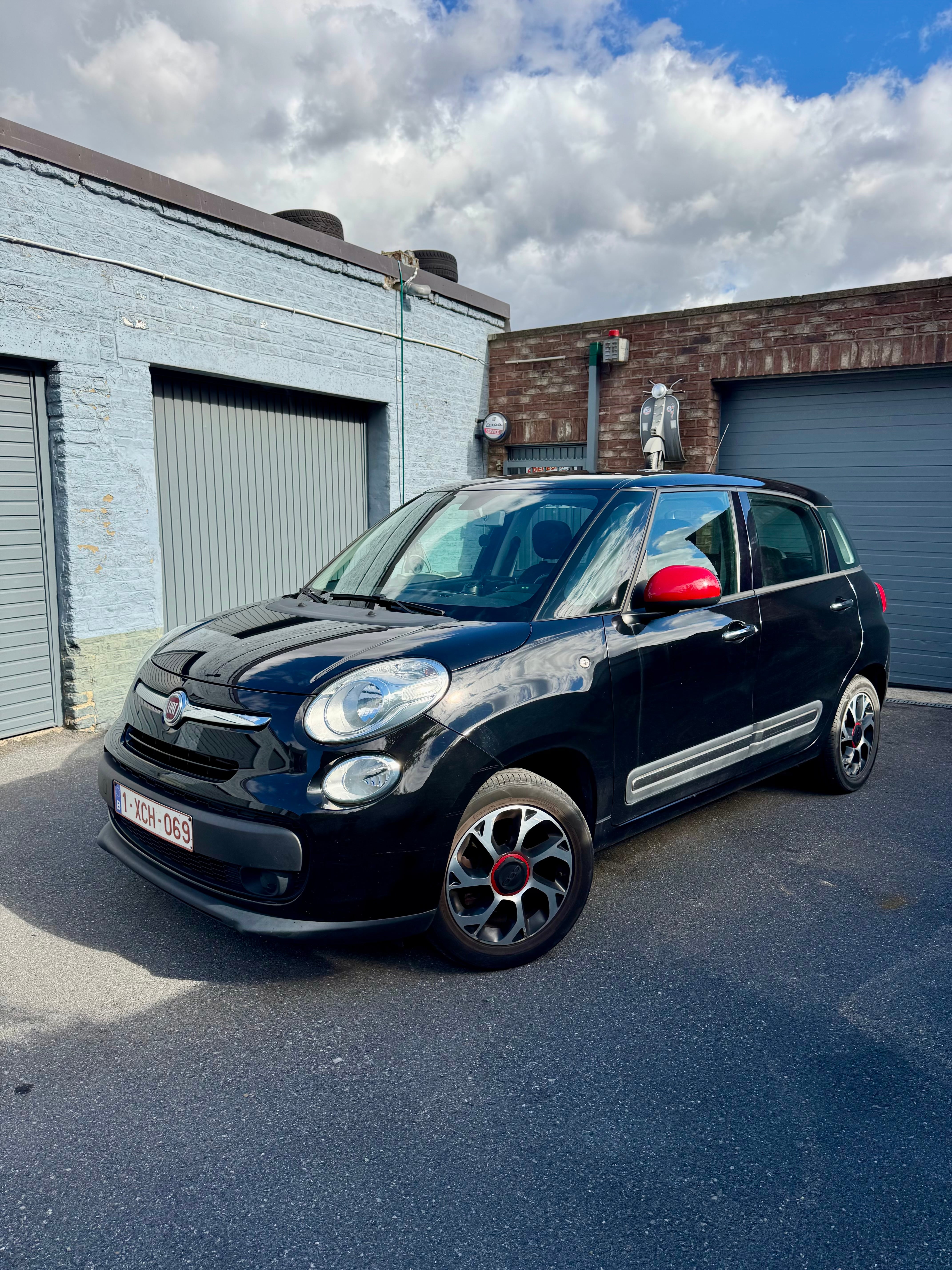Fiat 500L 1.4 essence Charleroi Airport, 2016, Euro 95 (E10)