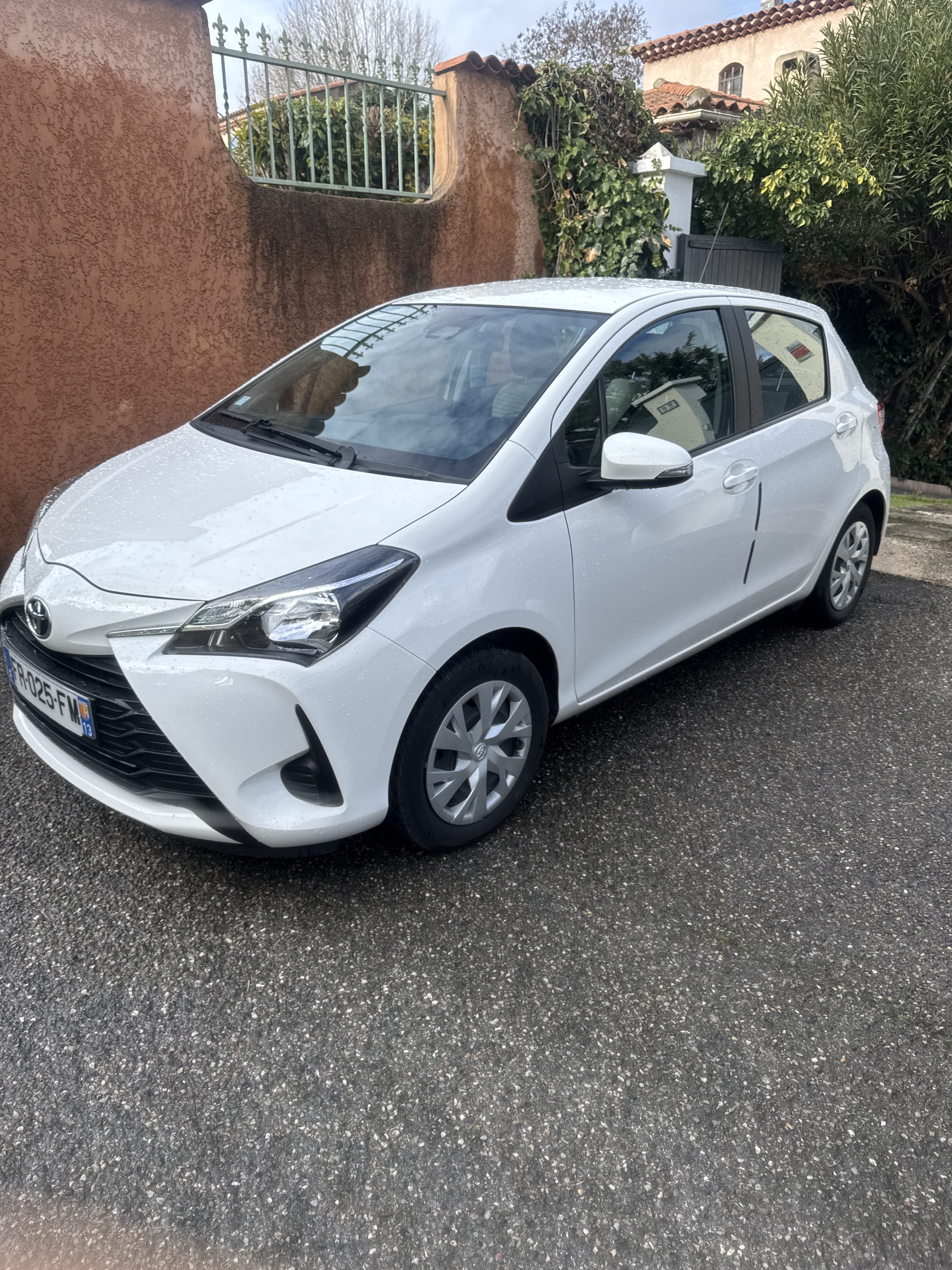 Toyota Yaris 5-Door L, 2020, Essence 95