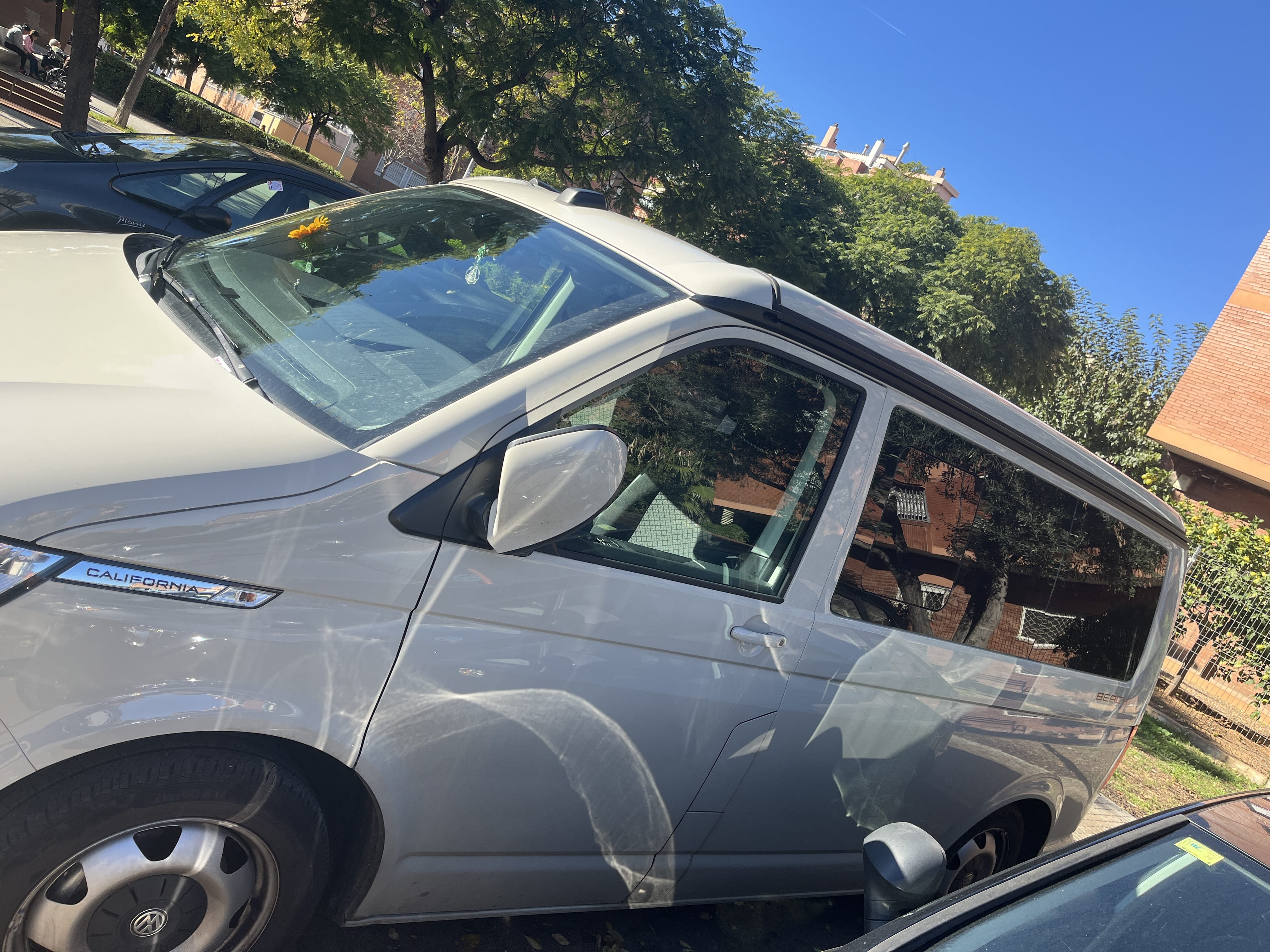 Volkswagen California Beach con Aire acondicionado