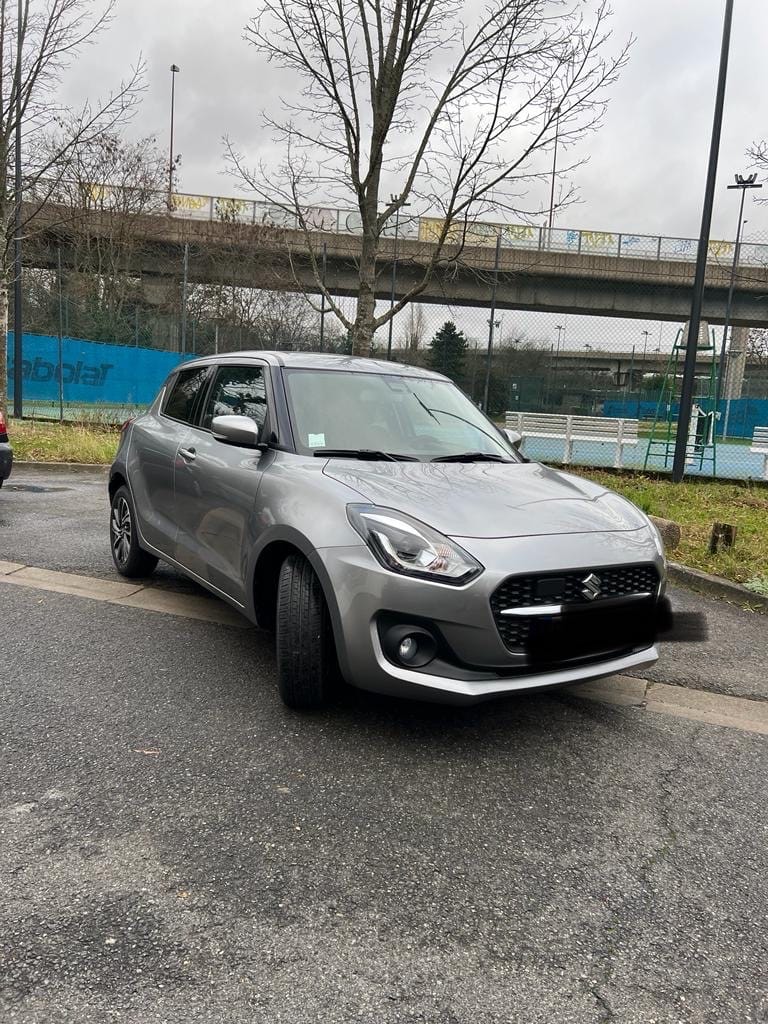 Suzuki Swift, 2022, Essence 95