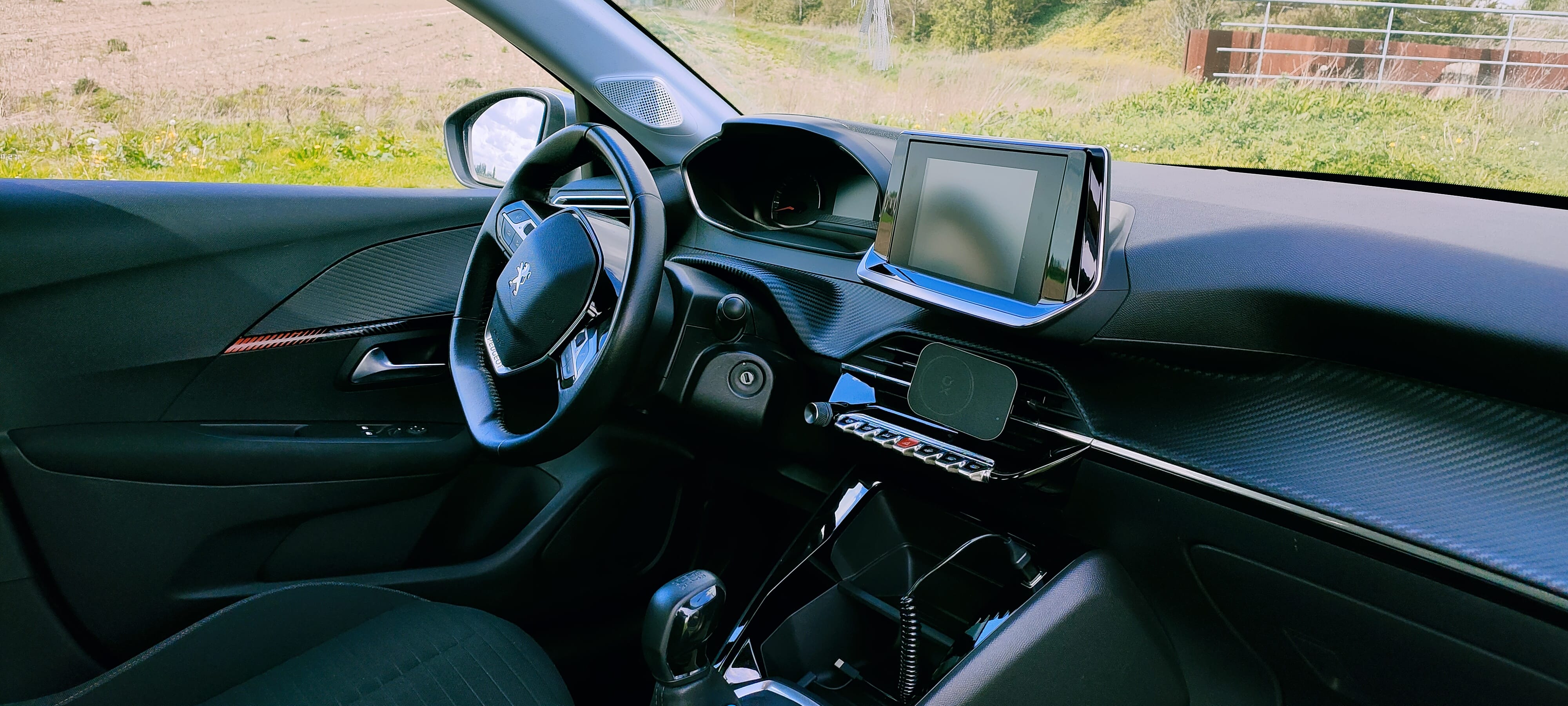 Peugeot 208 avec Entrée audio / iPod