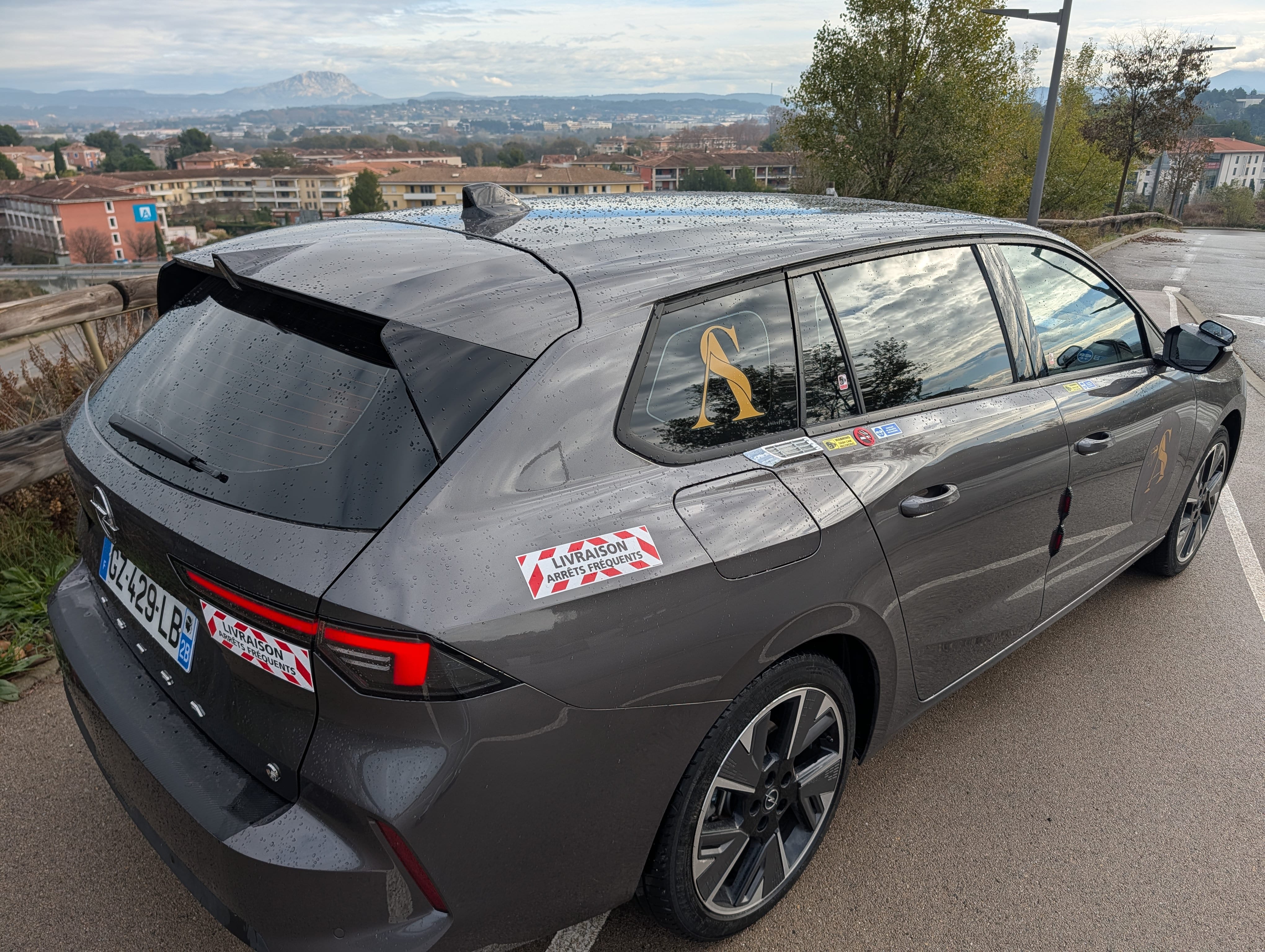 Opel Astra Break Electrique with GPS