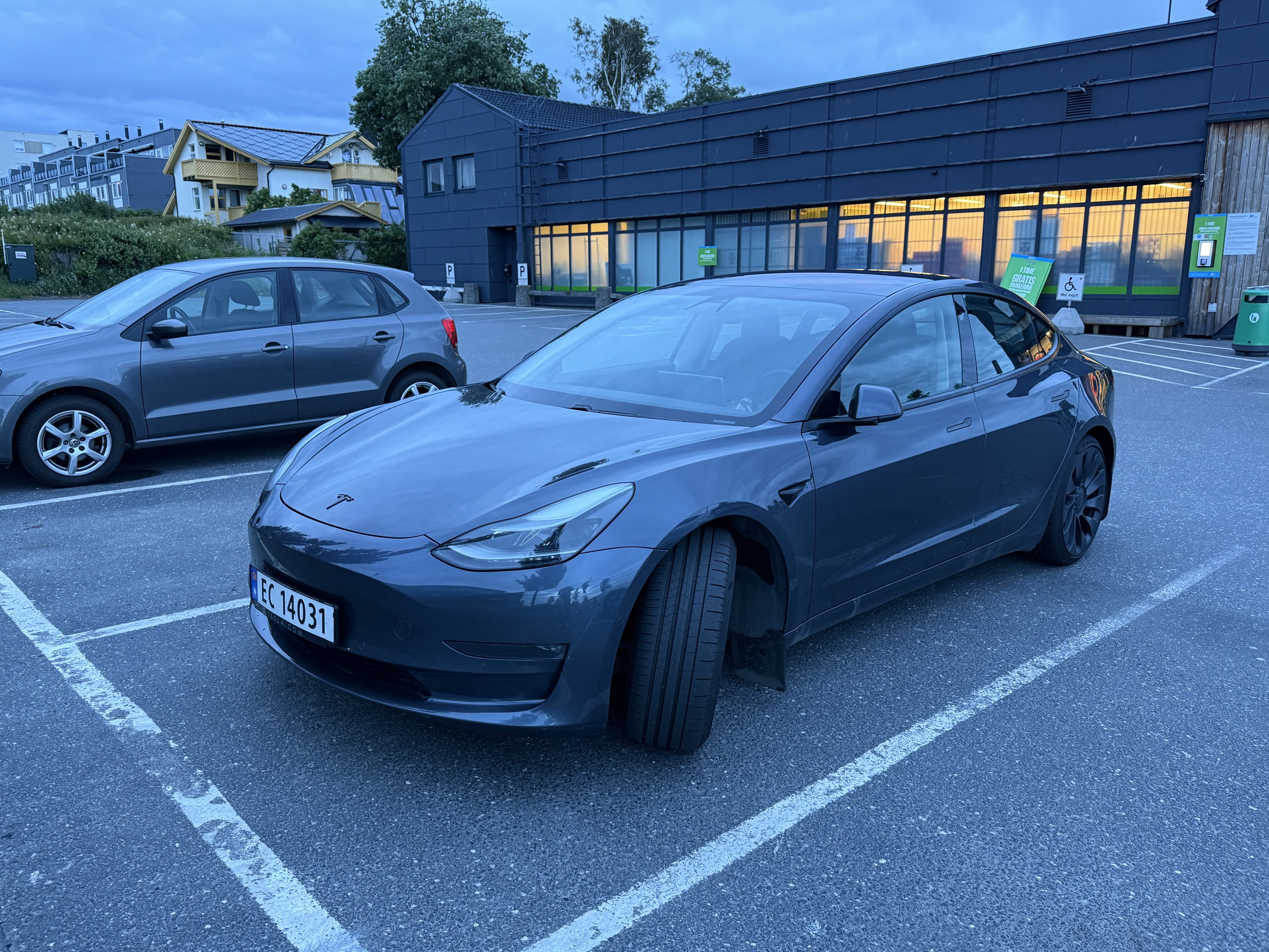 Tesla Model 3 Performance, 2020, Elektrisk, automatisk