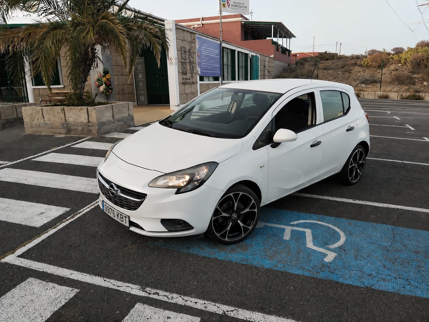 Opel Corsa-E, 2017, Gasolina 95