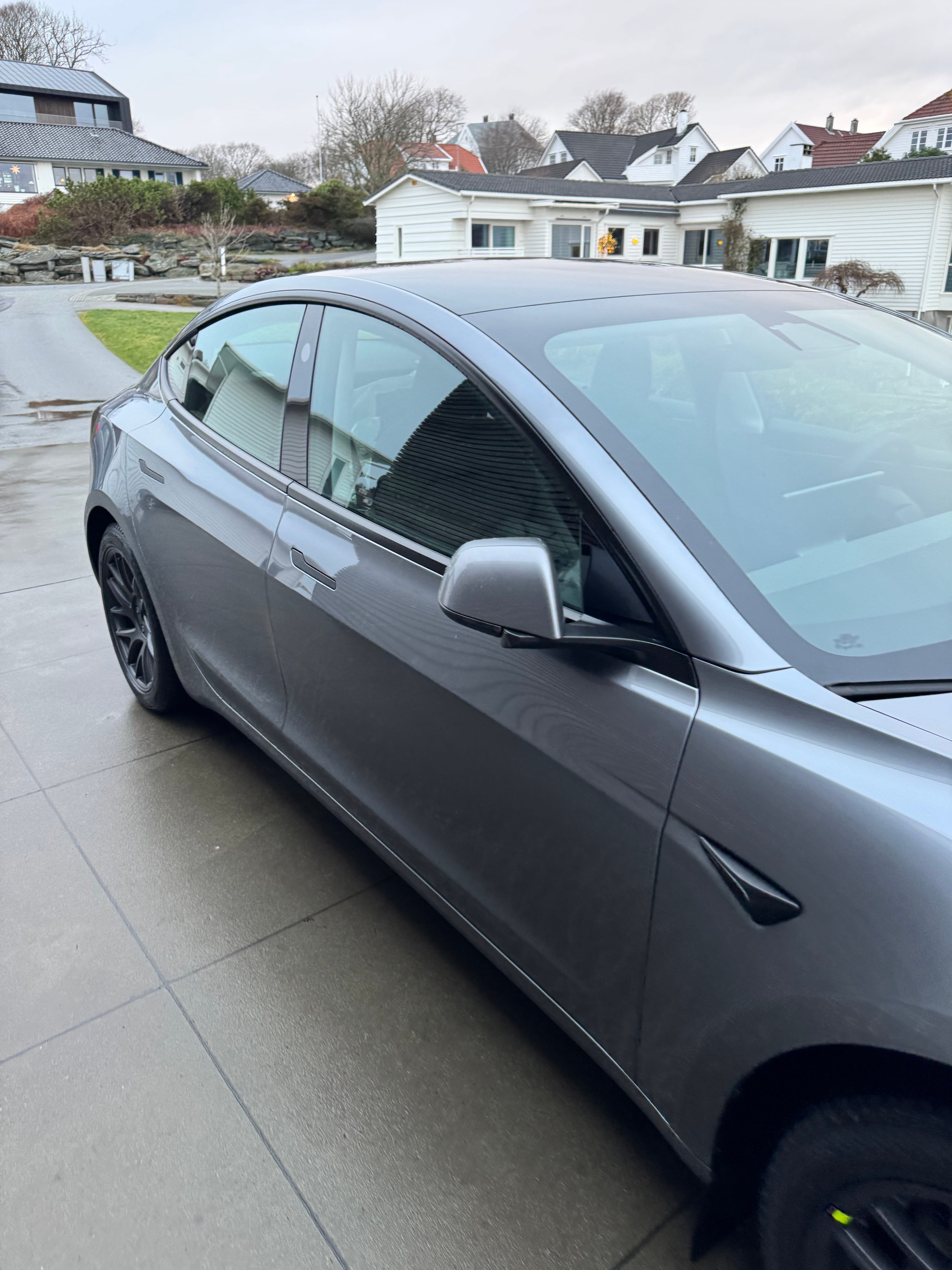 Tesla Model 3 with Air conditioning