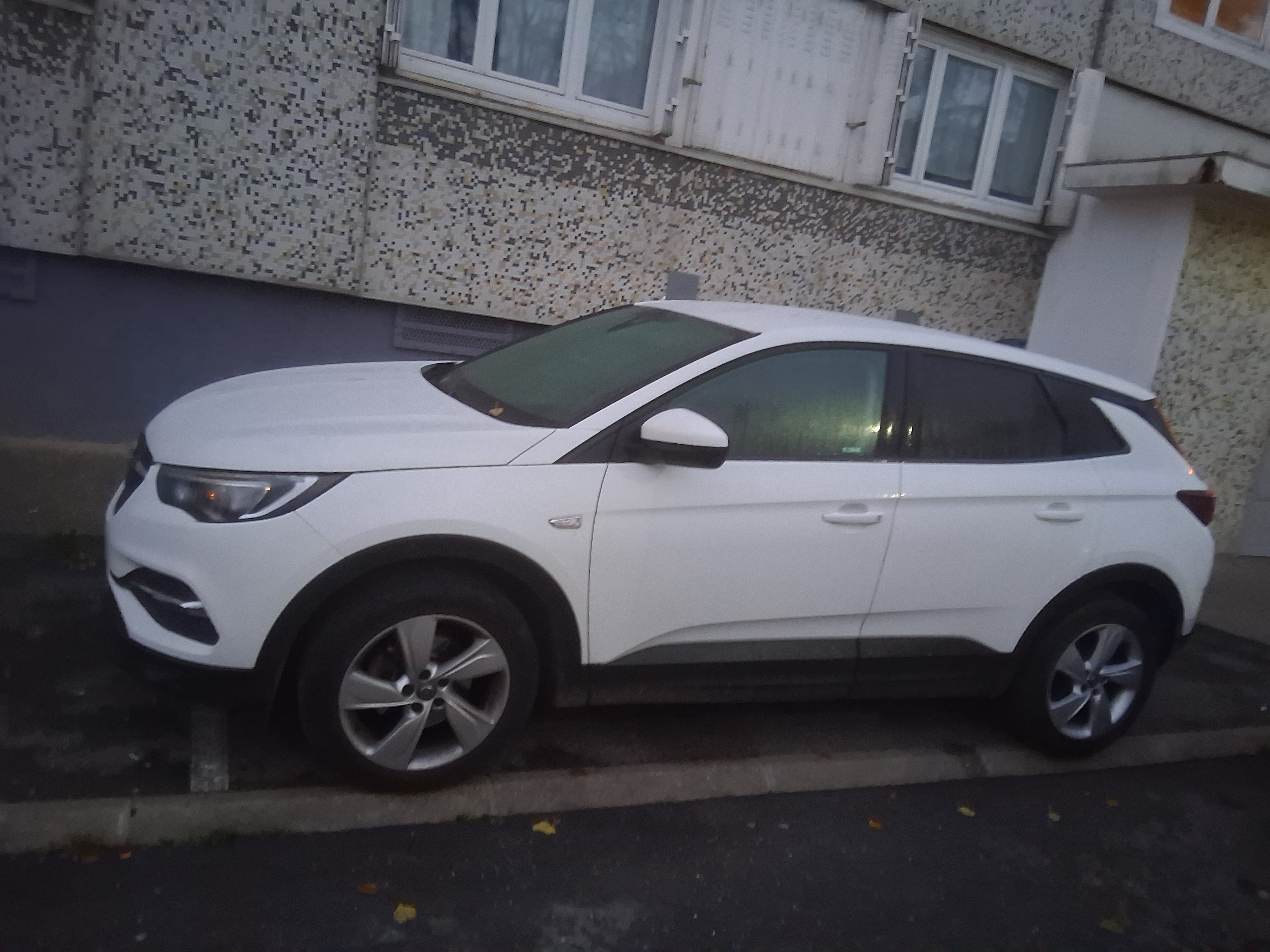 Opel Grandland
