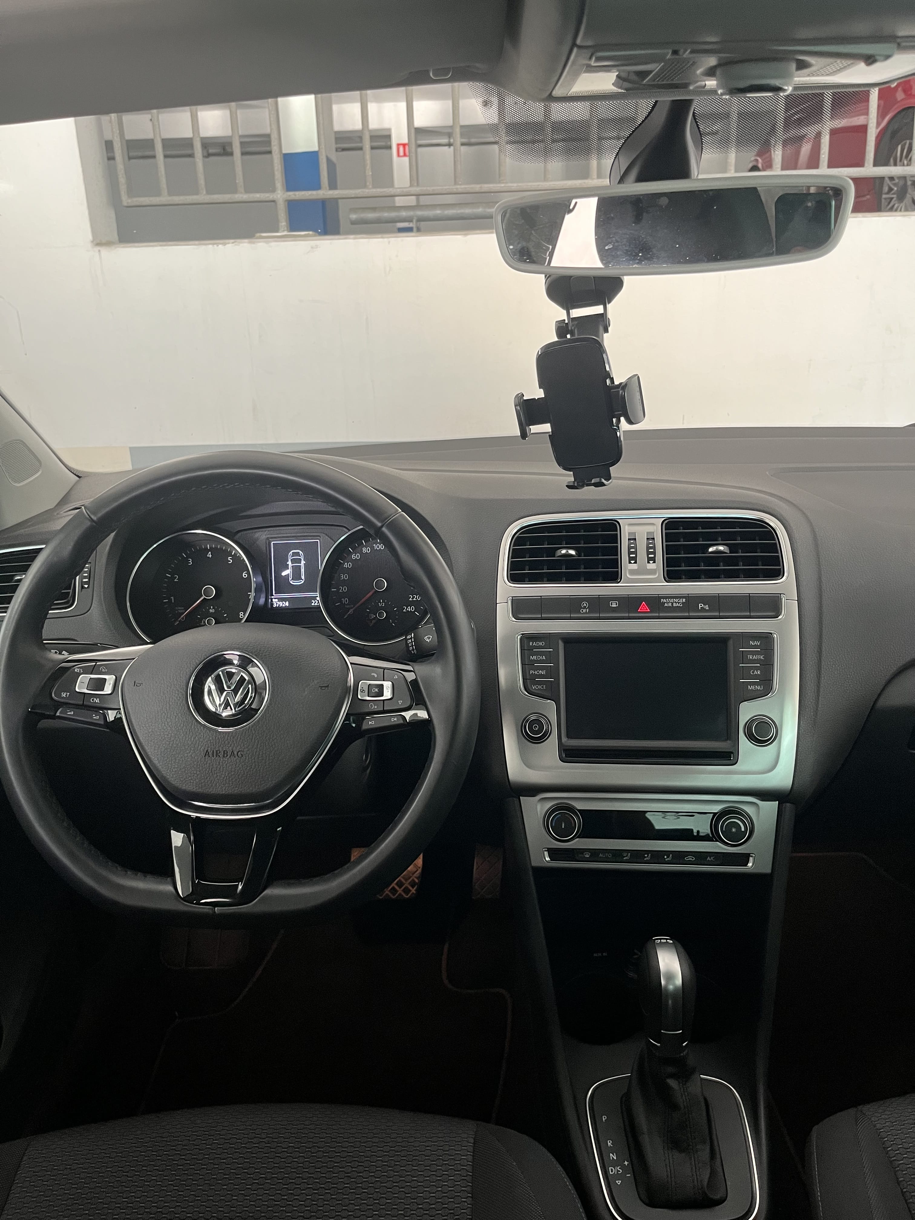 Volkswagen Polo TSI BLUEMOTION avec Régulateur de vitesse