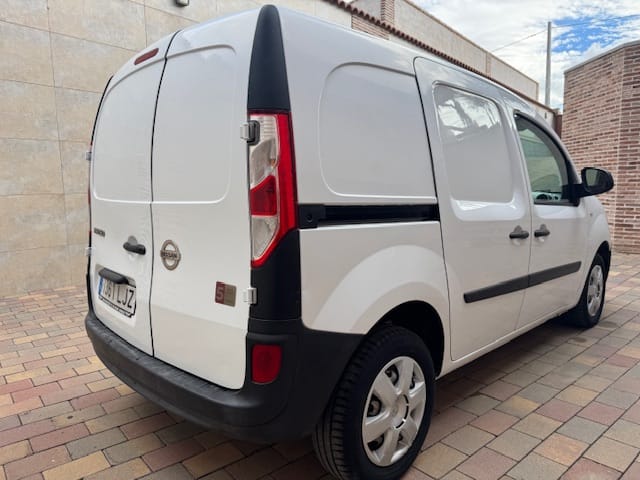 Nissan NV250 Furgoneta con Aire acondicionado