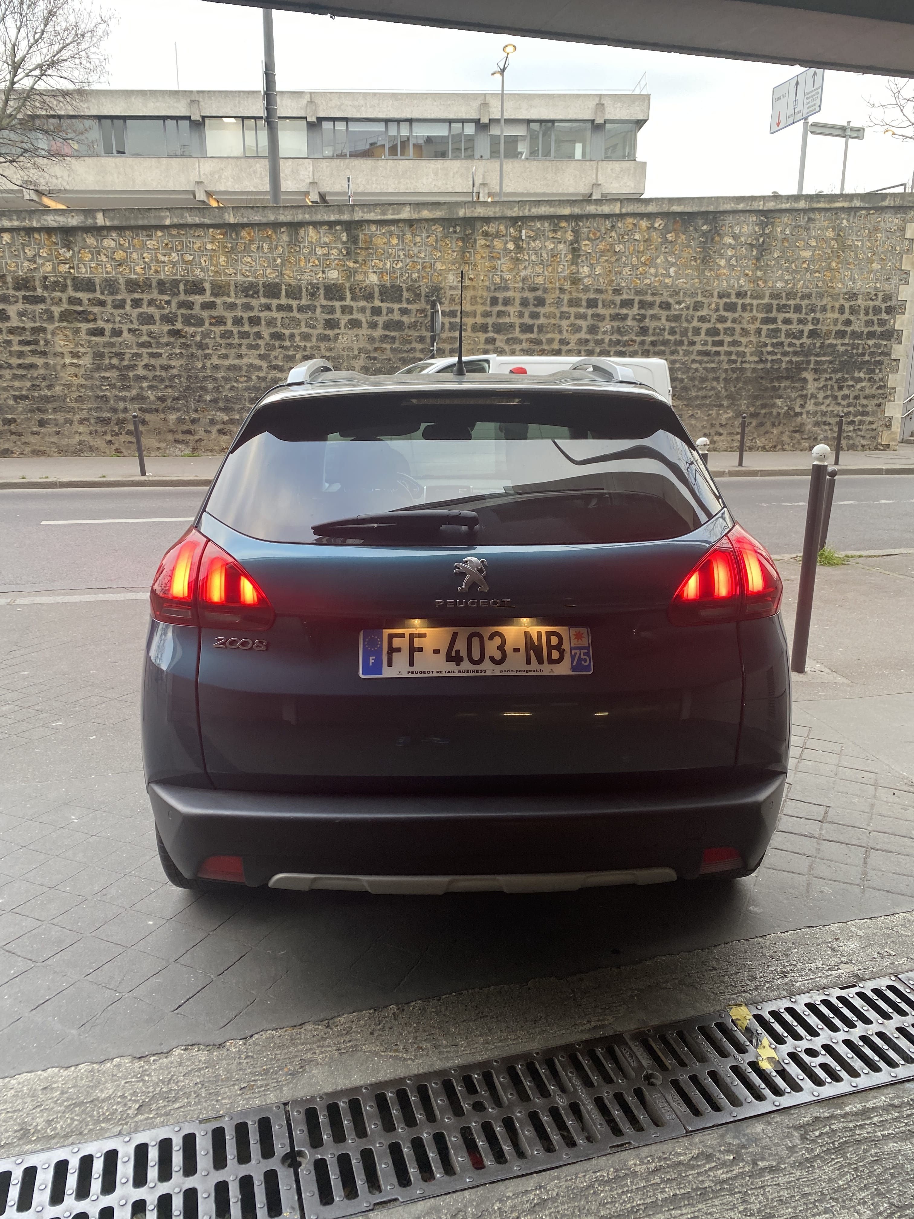 Peugeot 2008 avec Régulateur de vitesse