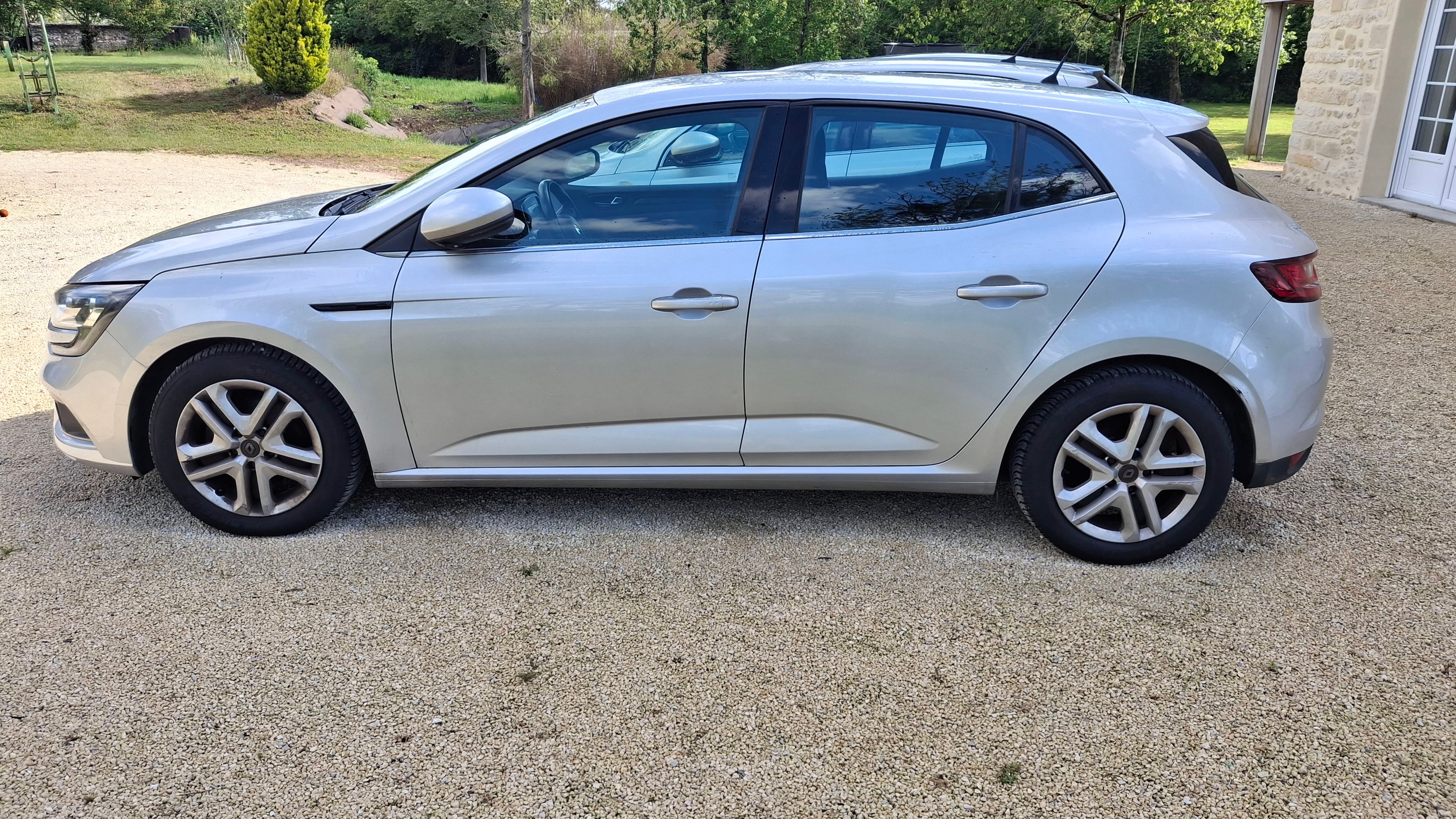 Renault Mégane IV avec Climatisation