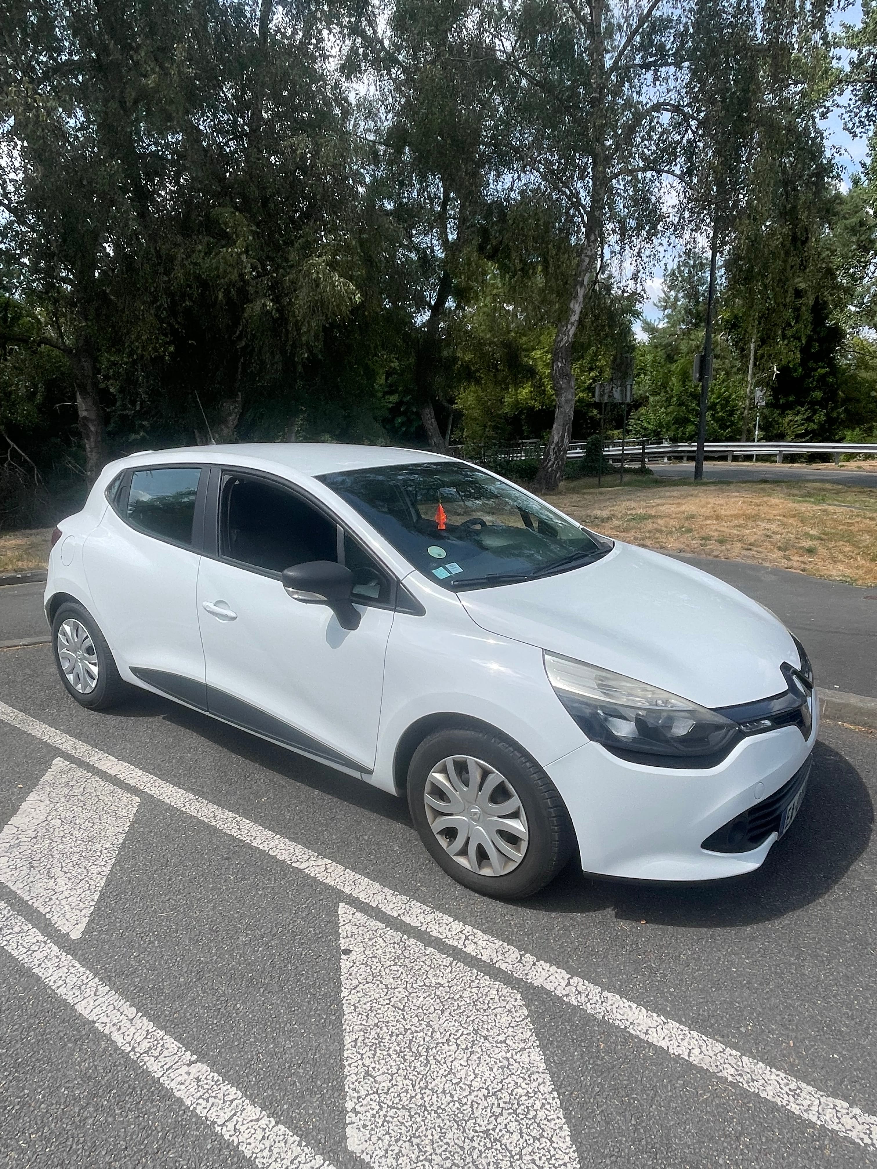 Renault Clio avec Régulateur de vitesse