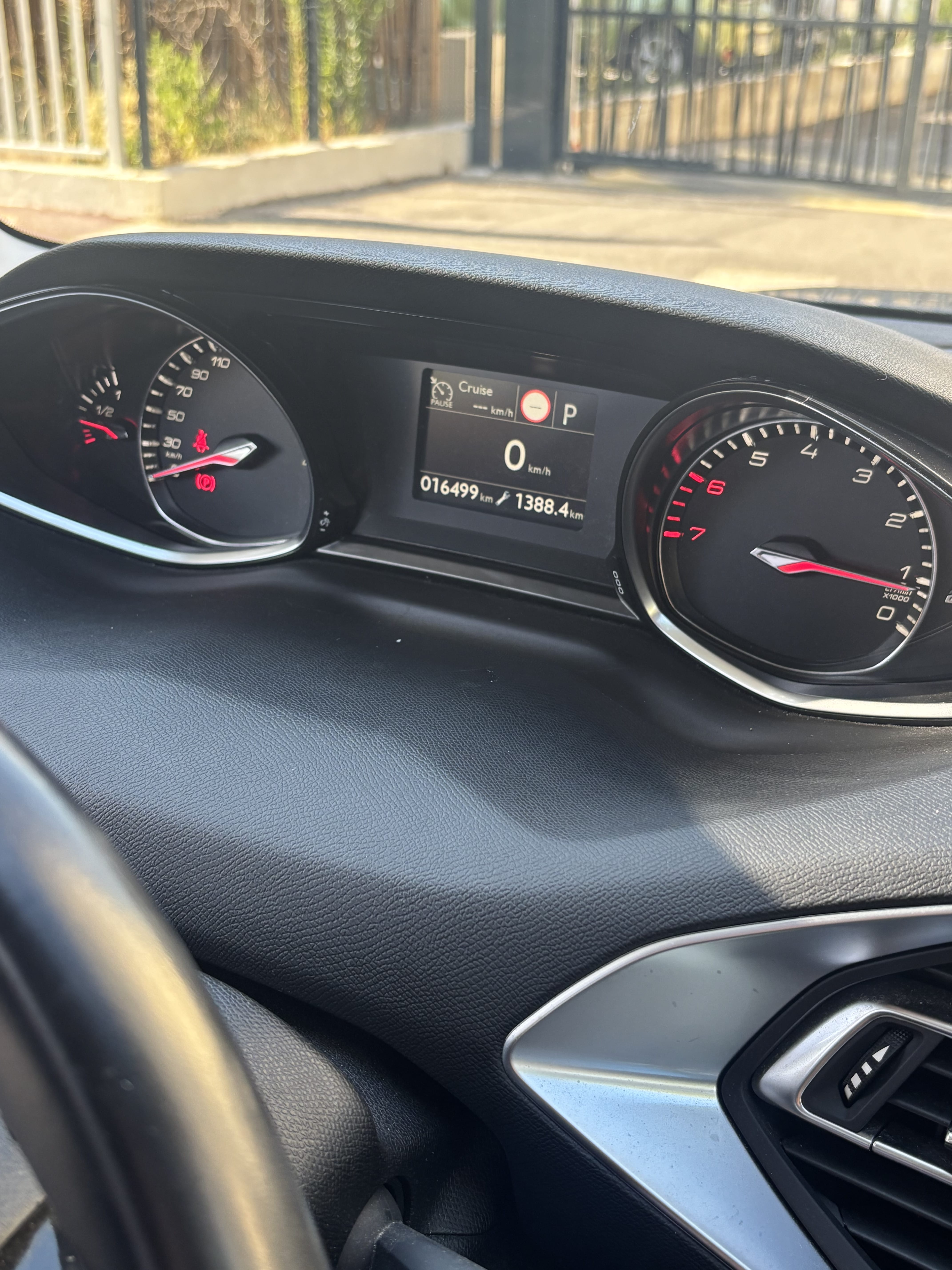 Peugeot 308 SW avec Android Auto