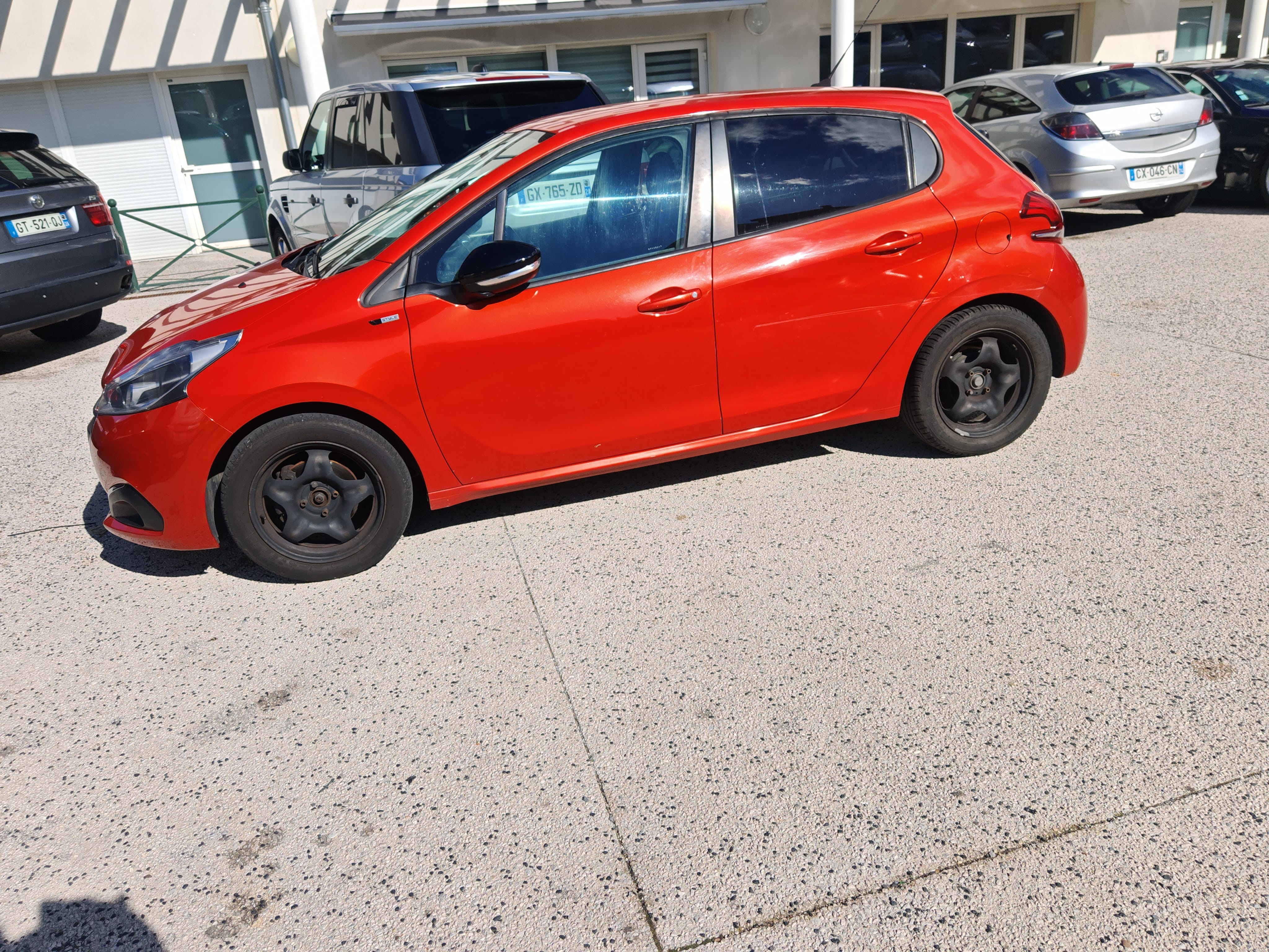 Peugeot 208 avec Climatisation