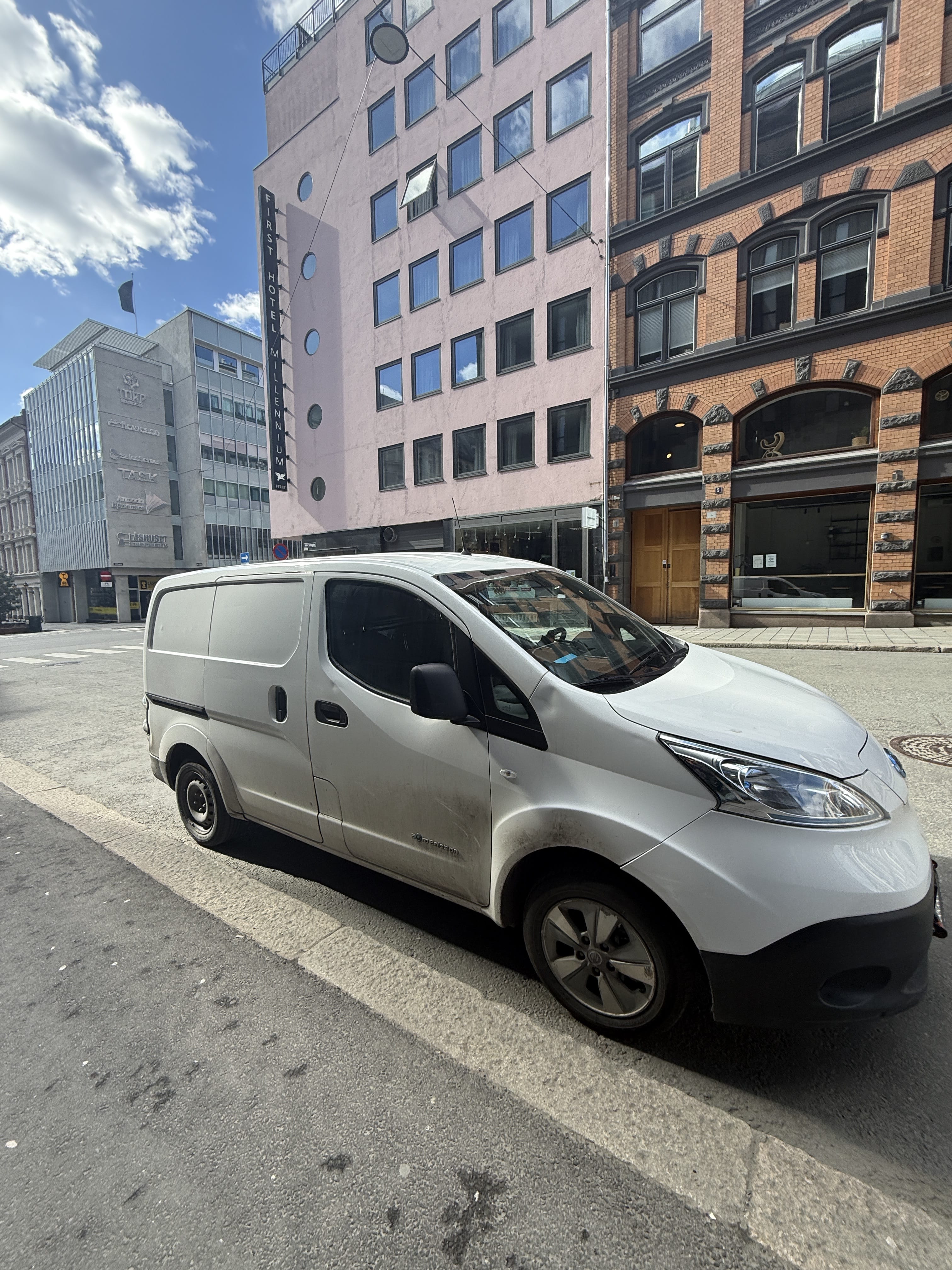 Nissan e-NV200 Evalia med Aircondition