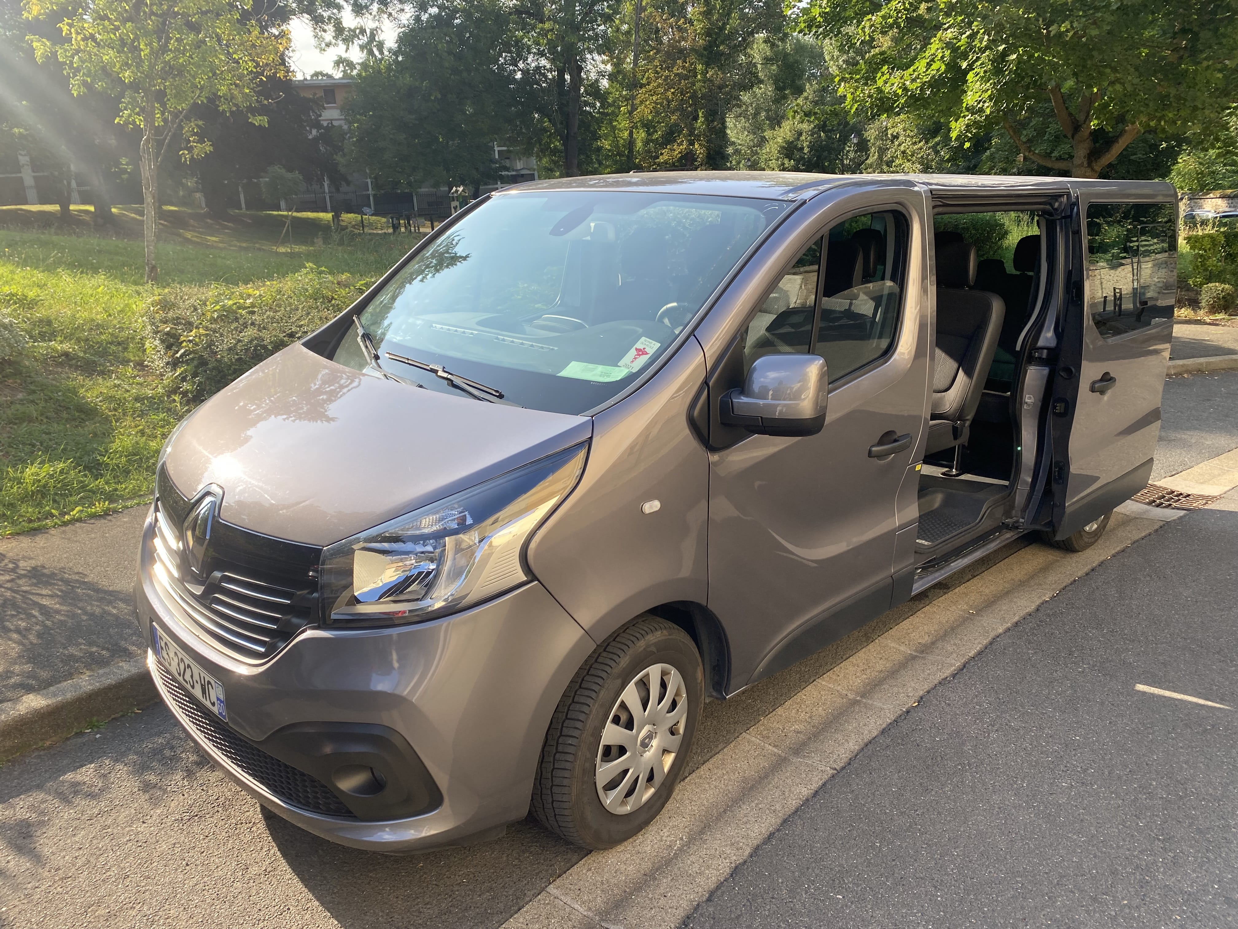 Renault Trafic Passenger, 2017, Diesel, 9 places et plus
