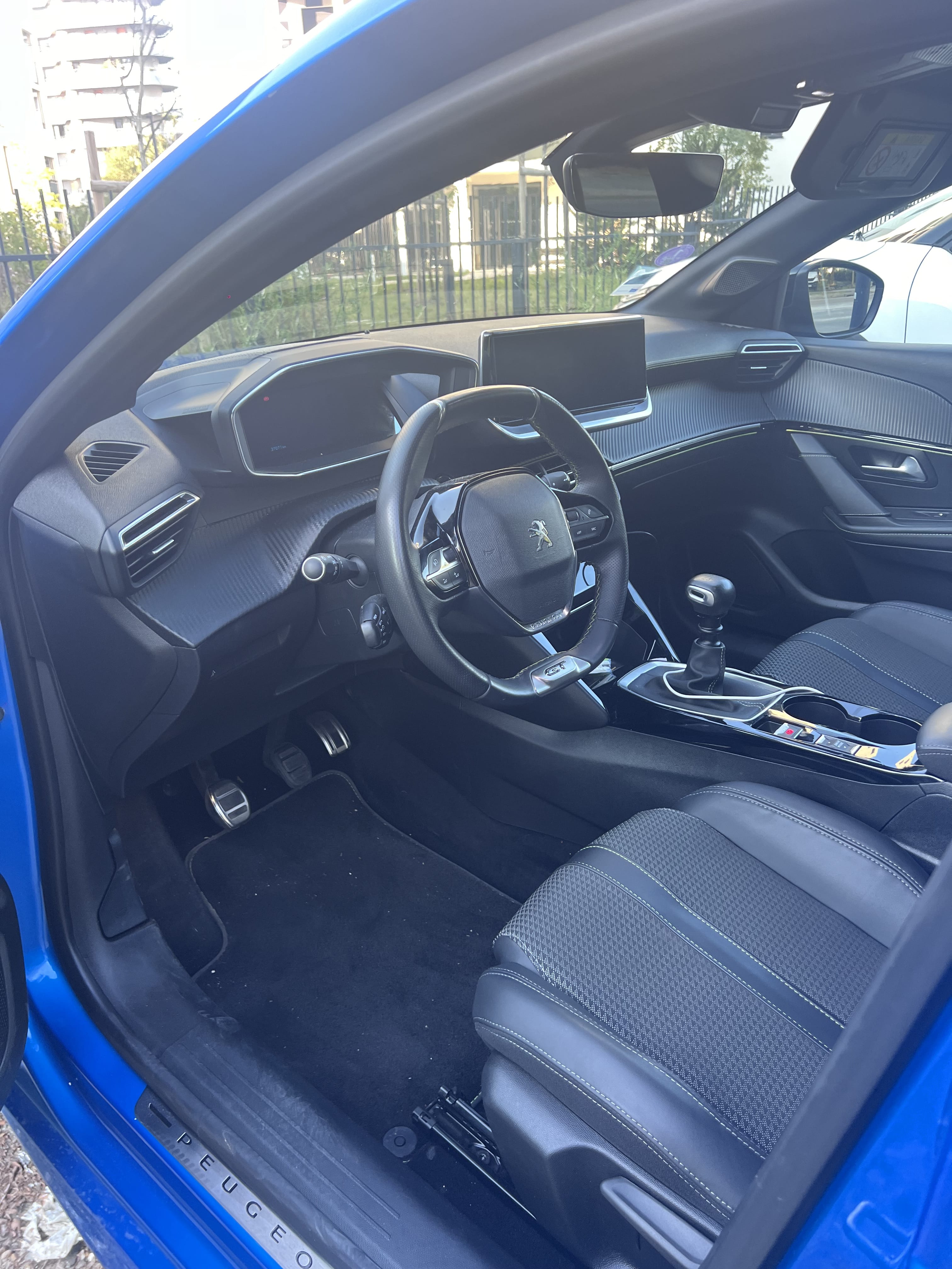 Peugeot 208 GT Line avec Régulateur de vitesse