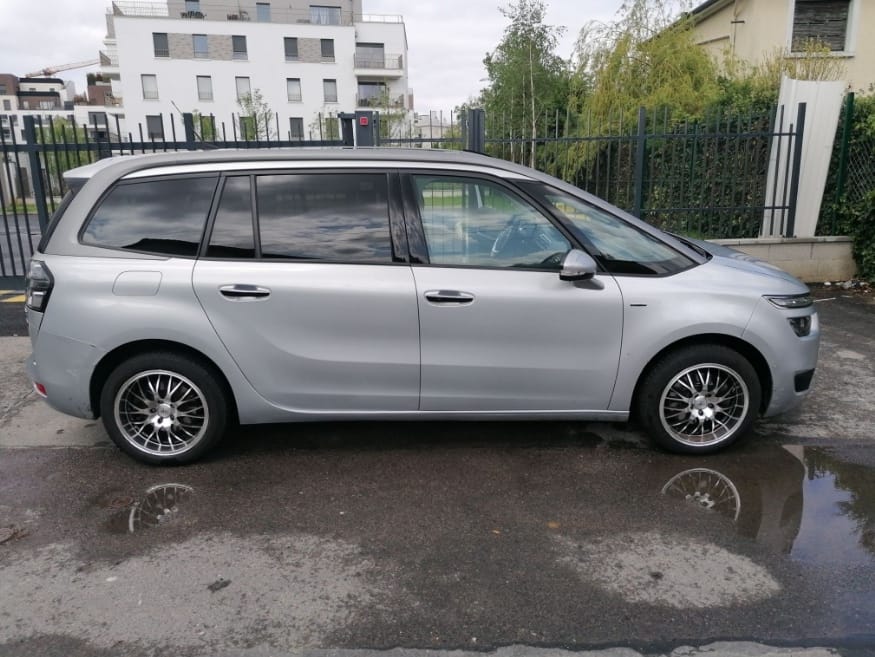 Citroen C4 Grand Picasso avec Climatisation