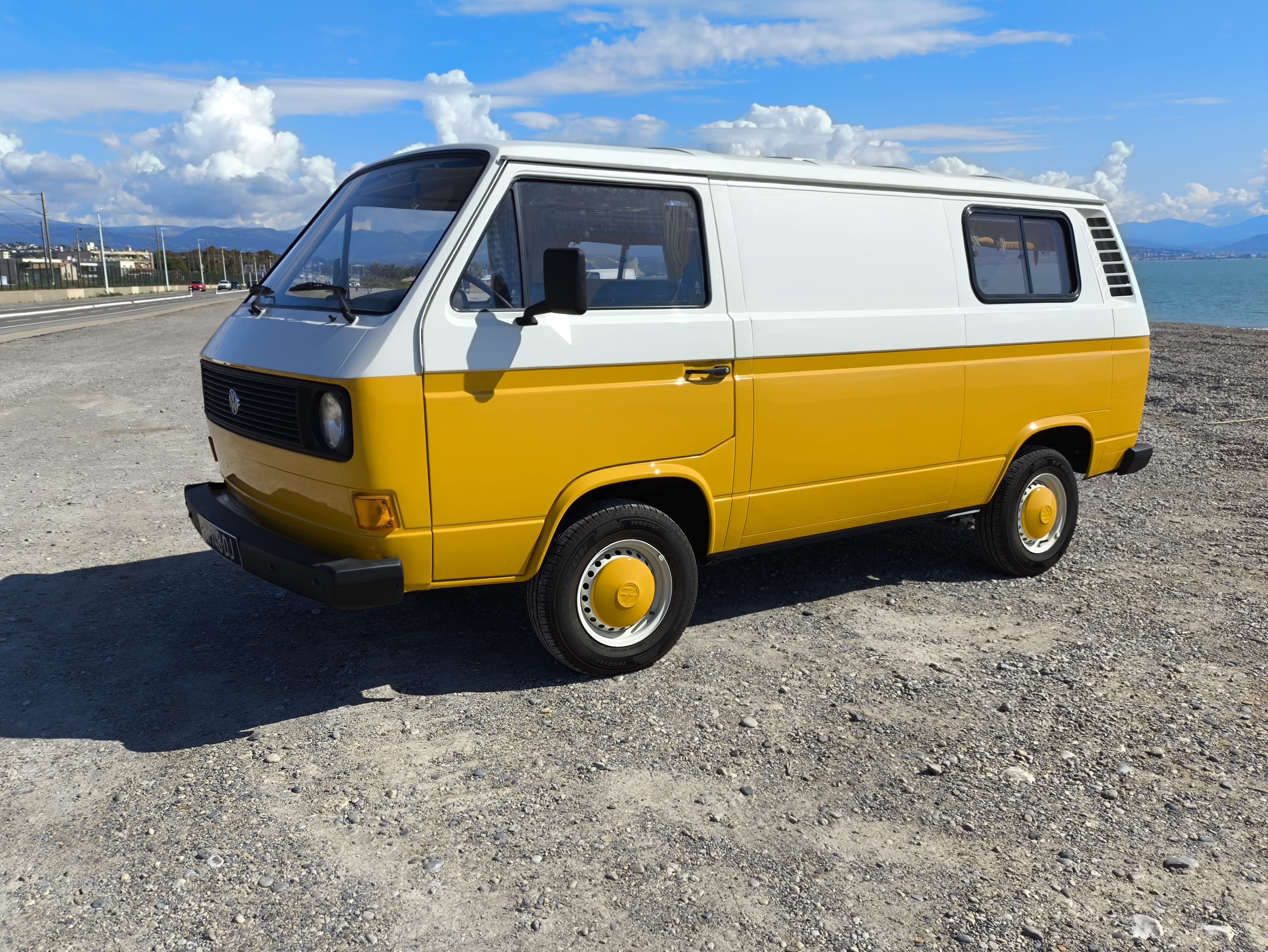 Volkswagen Transporter, 1980, Essence 95